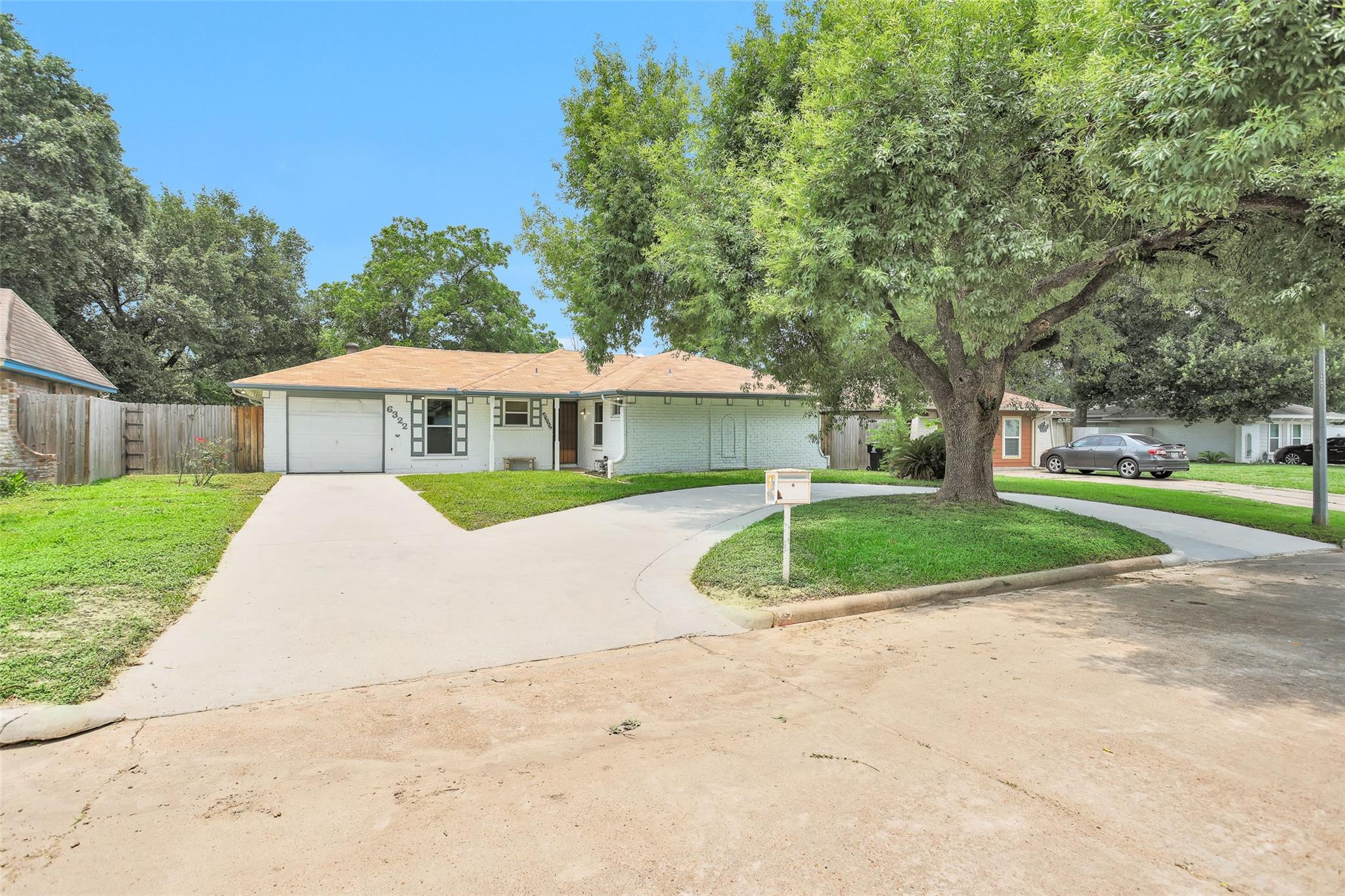 6322 King Post Drive