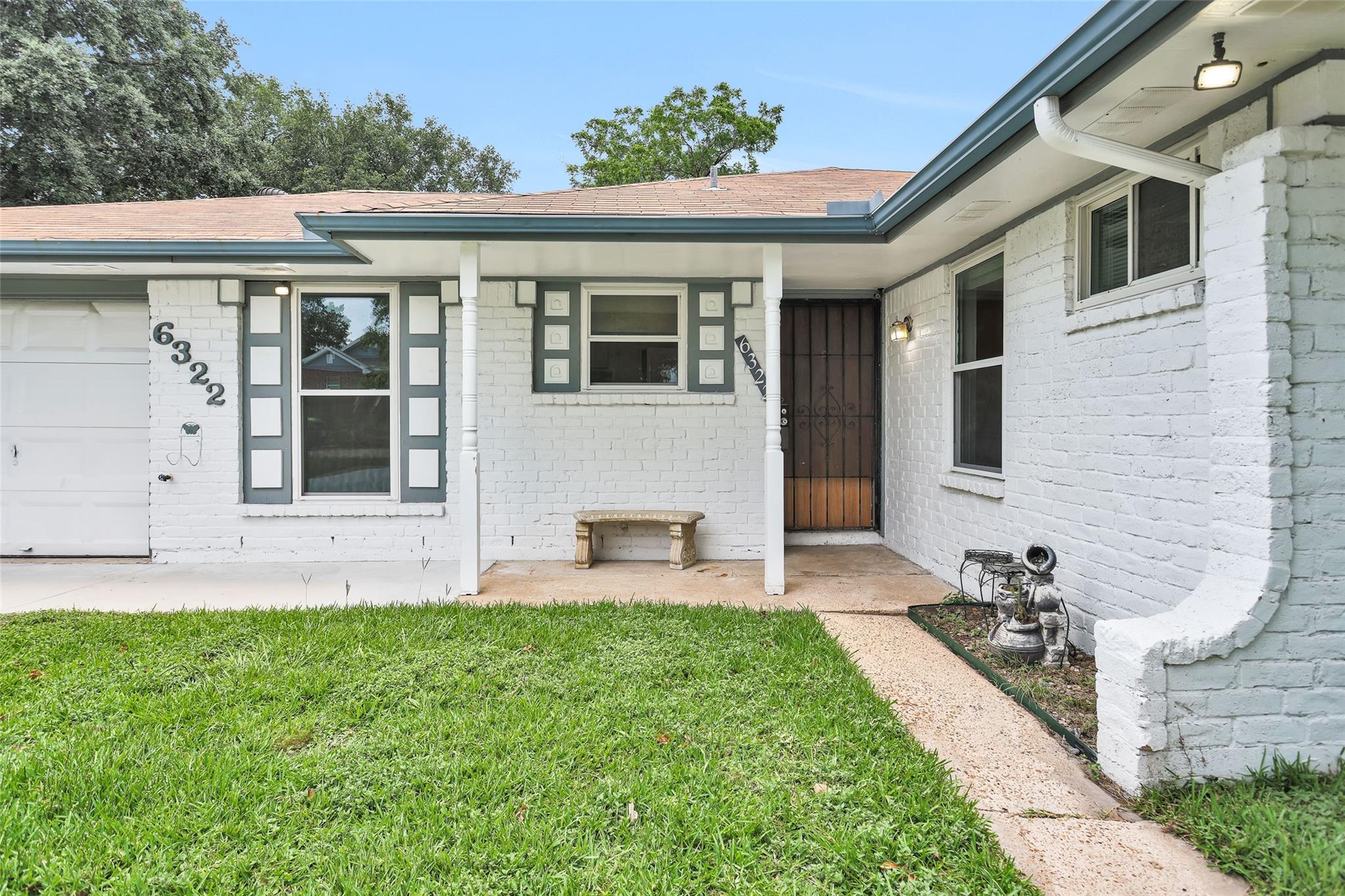 6322 King Post Drive