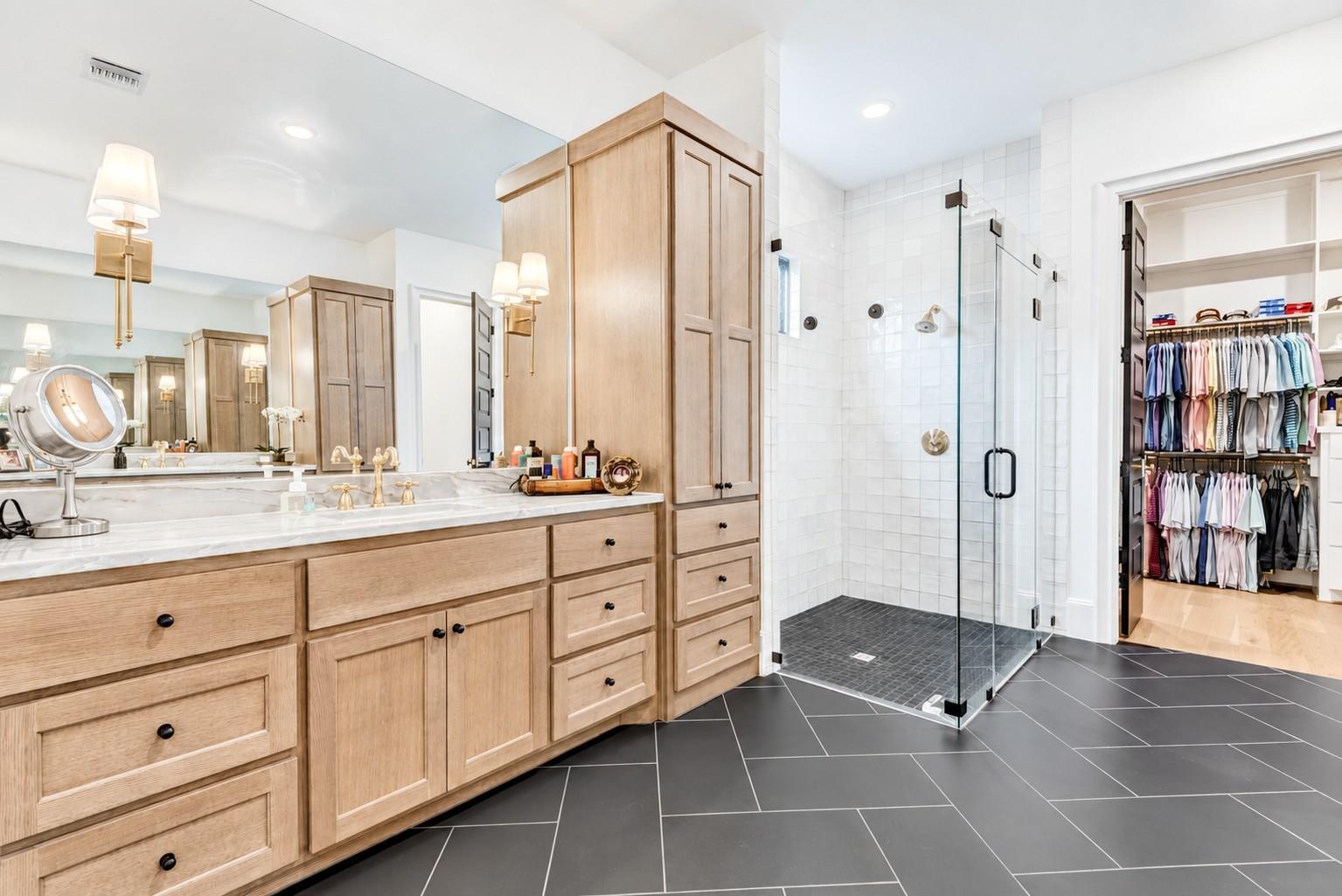 9776 Greenridge View Drive