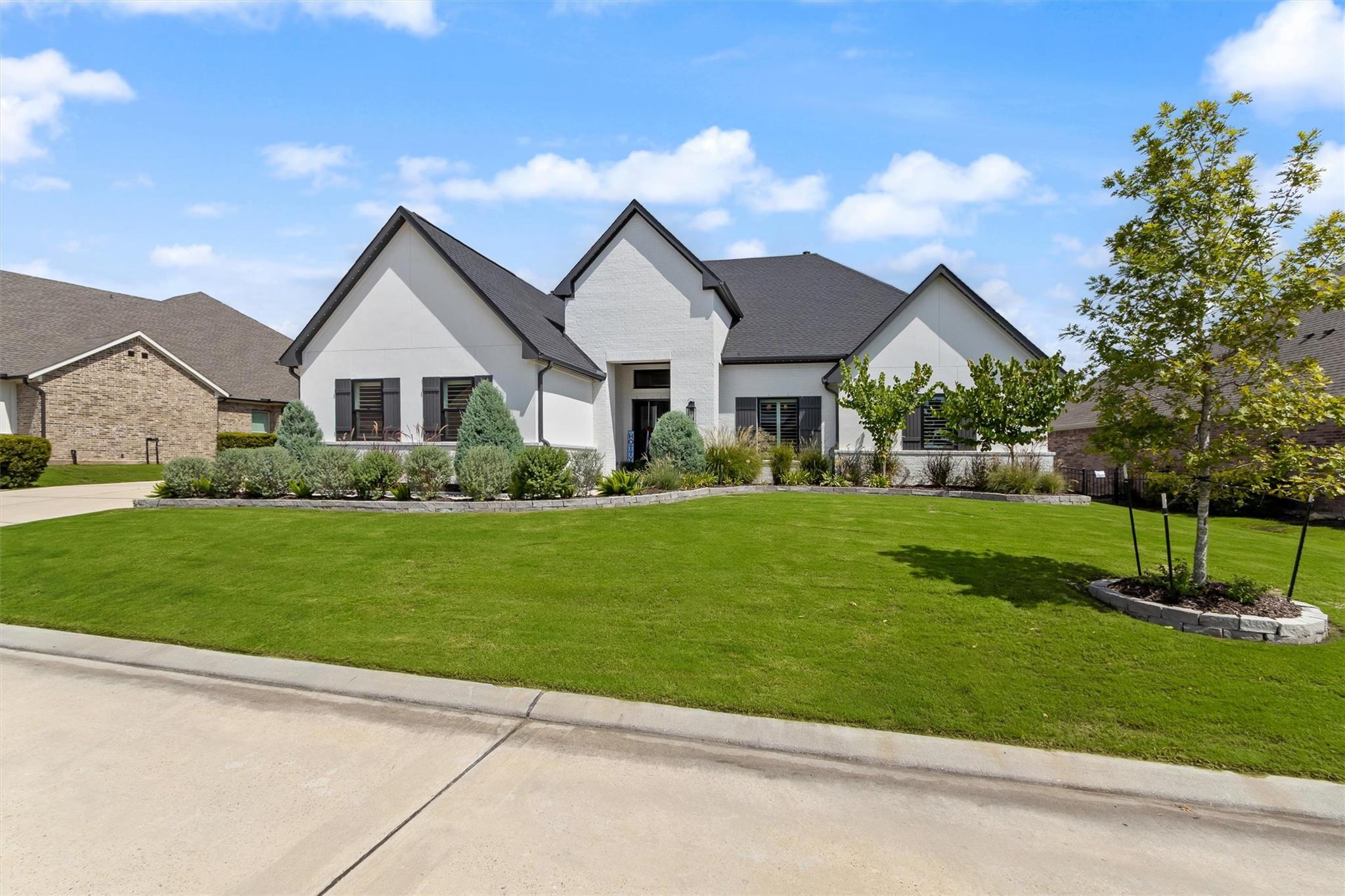 9776 Greenridge View Drive