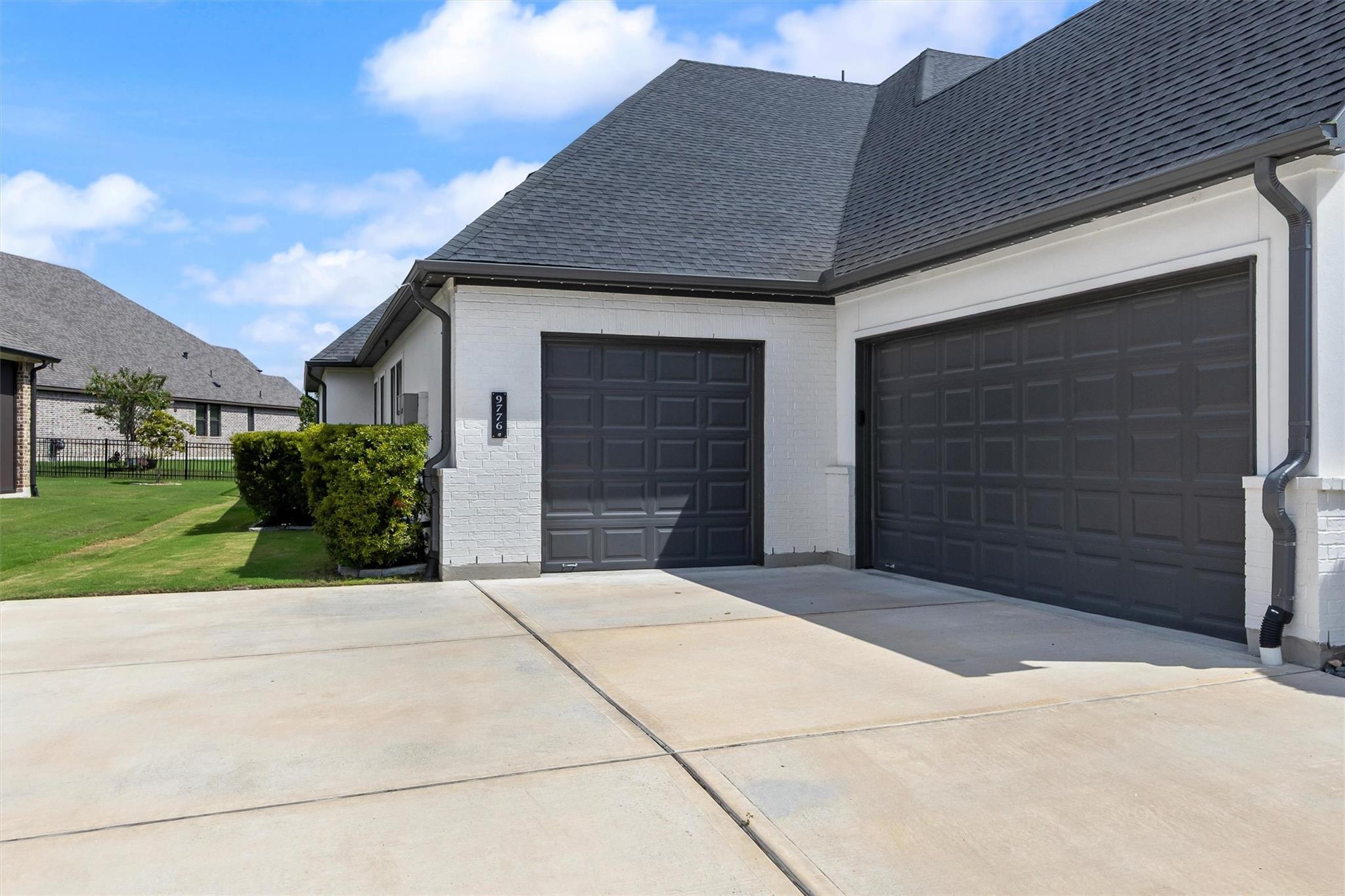 9776 Greenridge View Drive