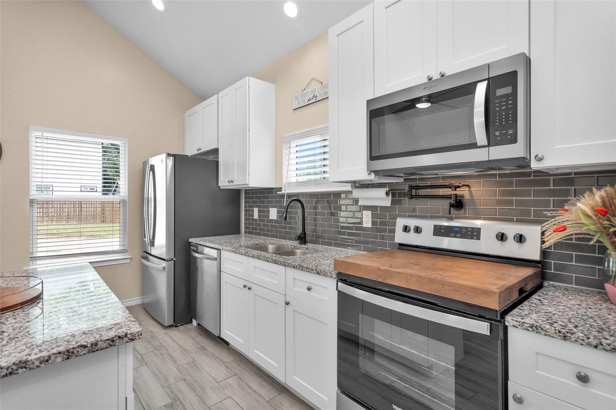 286 Westchase