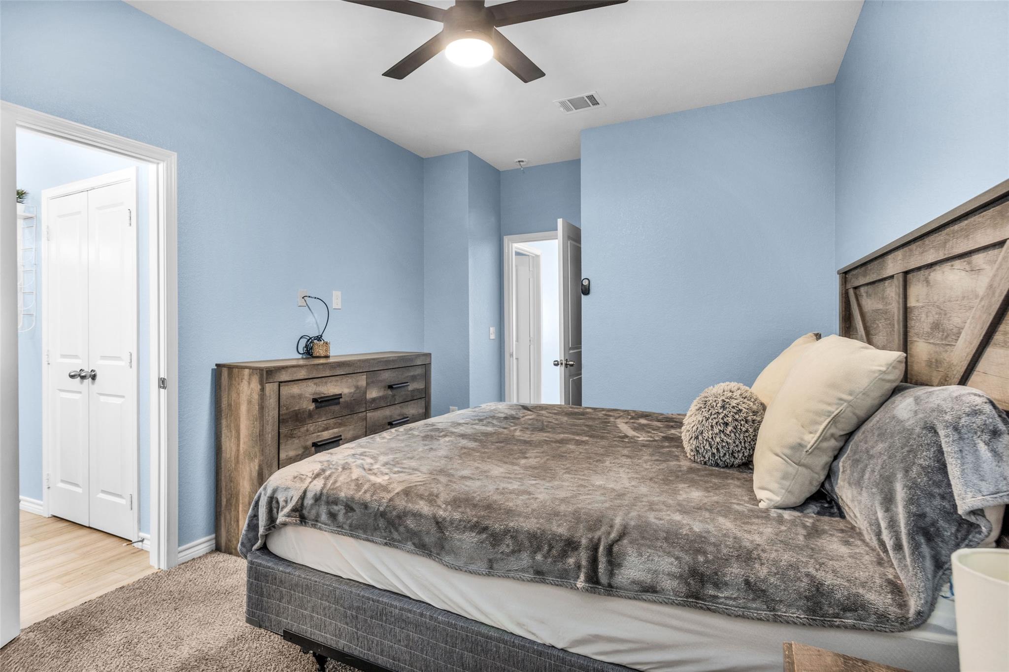286 Westchase