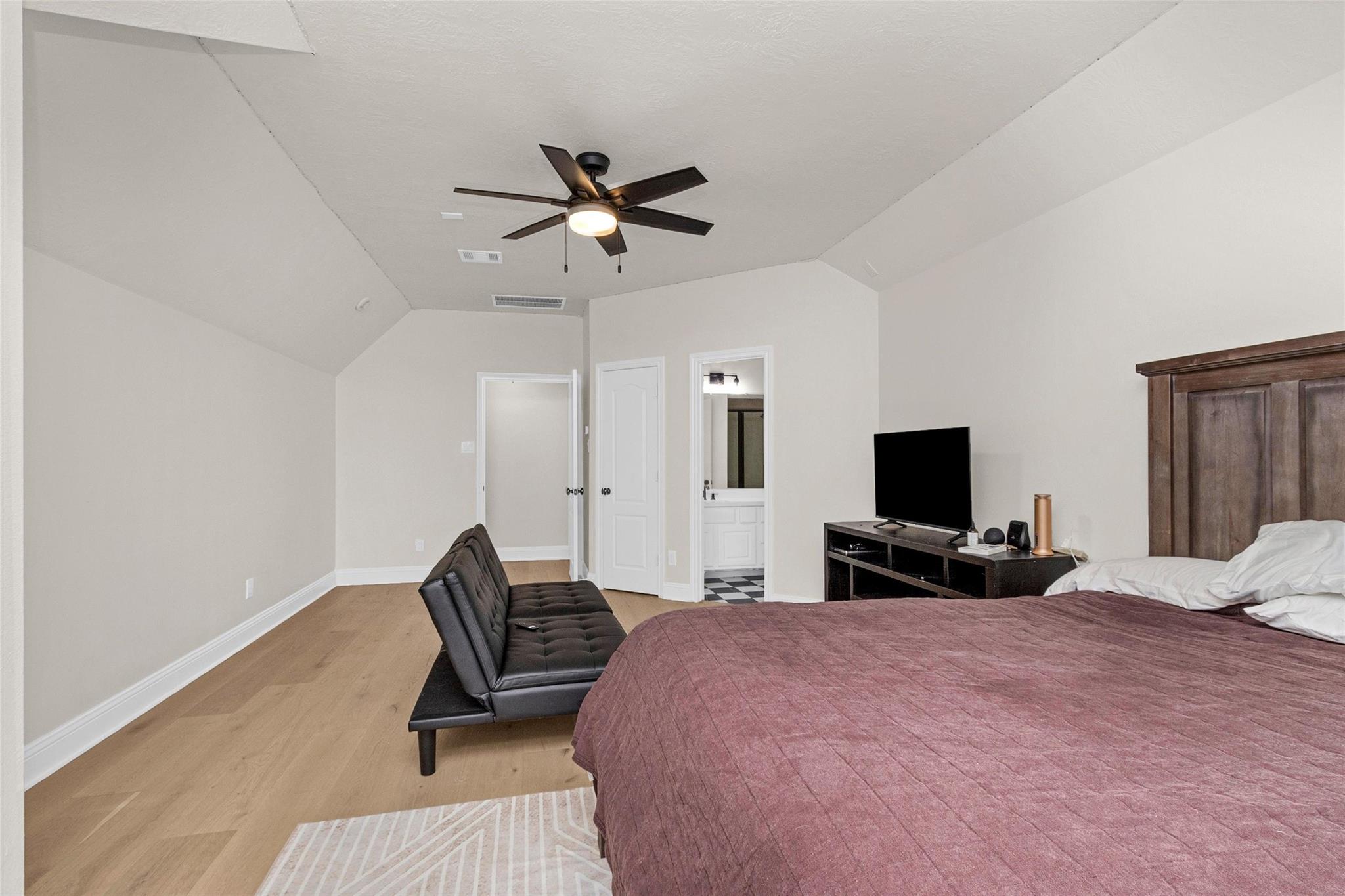 10004 Summer Ridge Lane