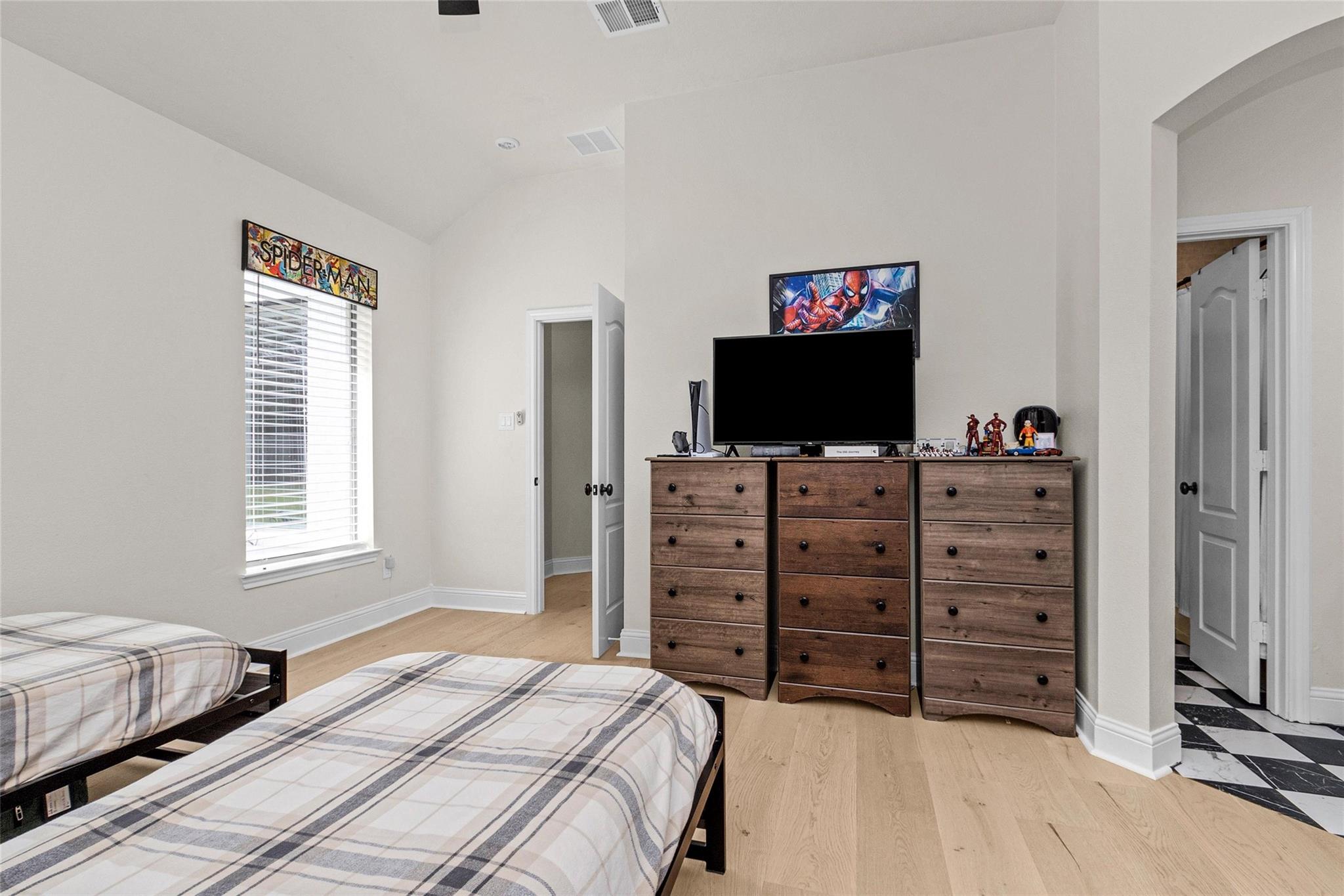 10004 Summer Ridge Lane
