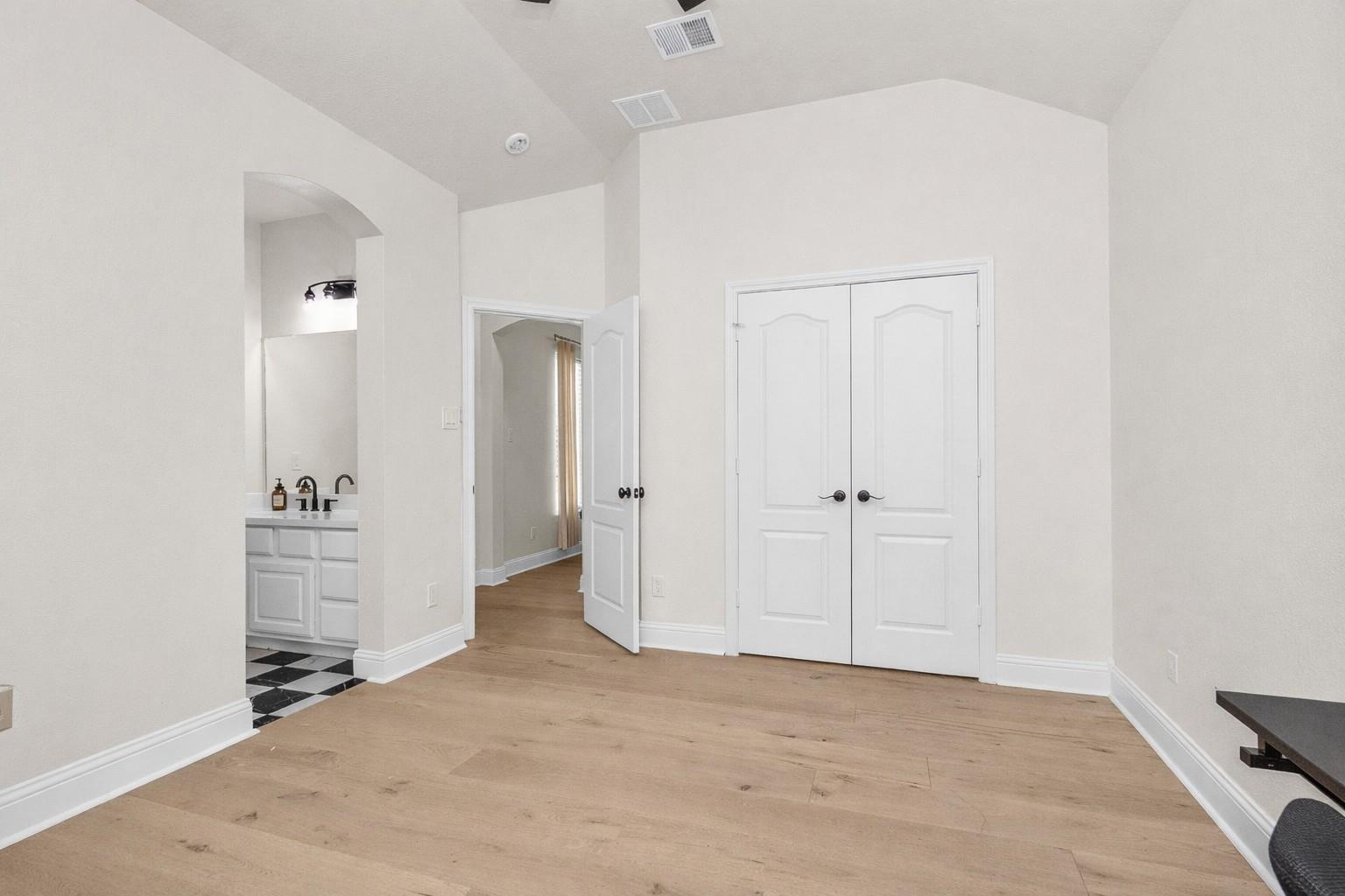10004 Summer Ridge Lane
