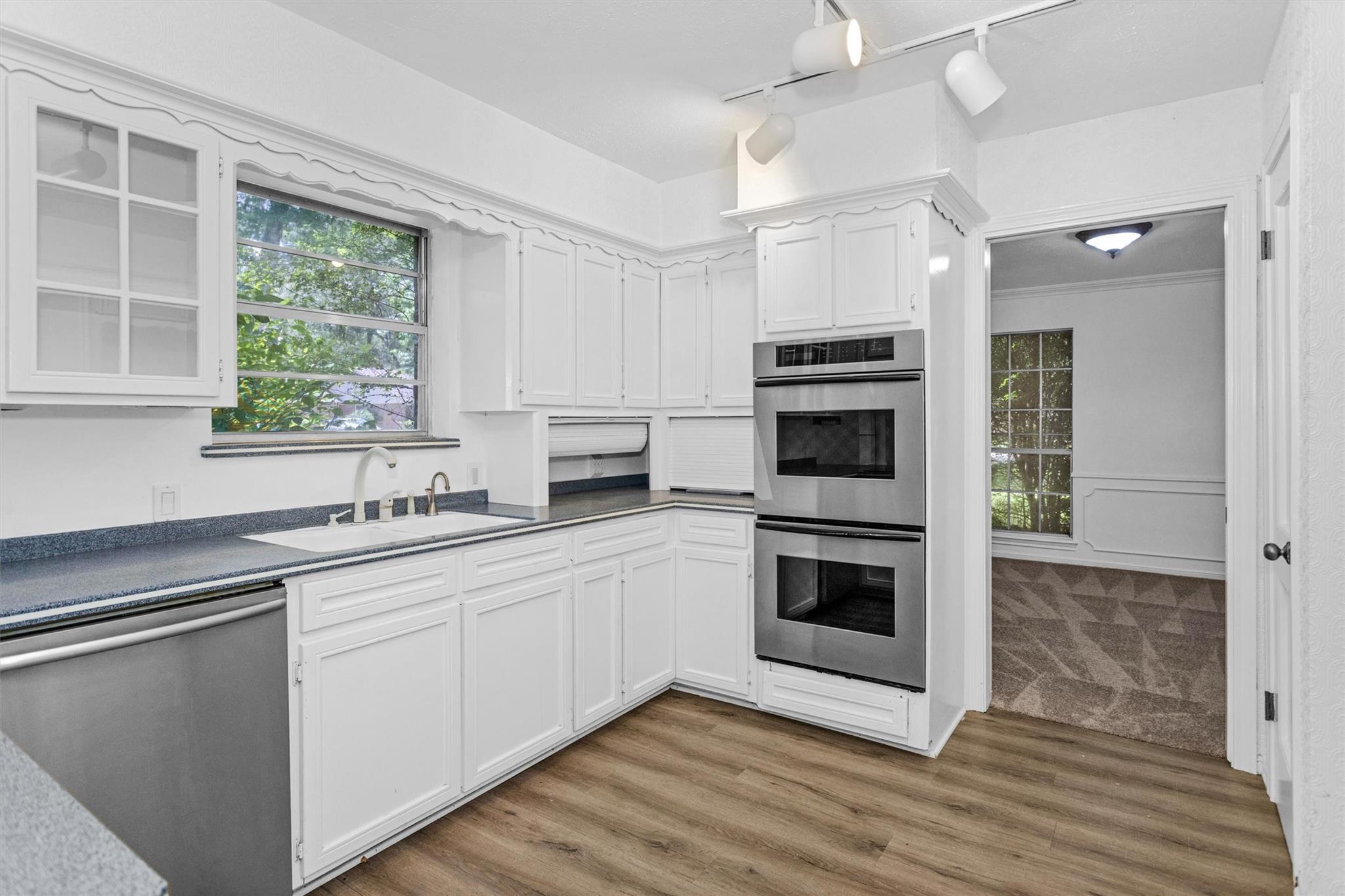 520 Beauregard Drive