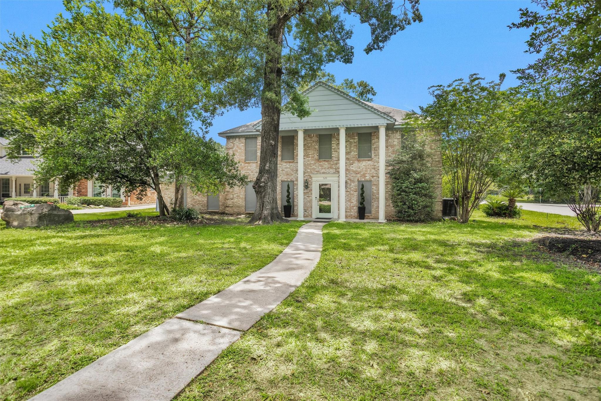 520 Beauregard Drive