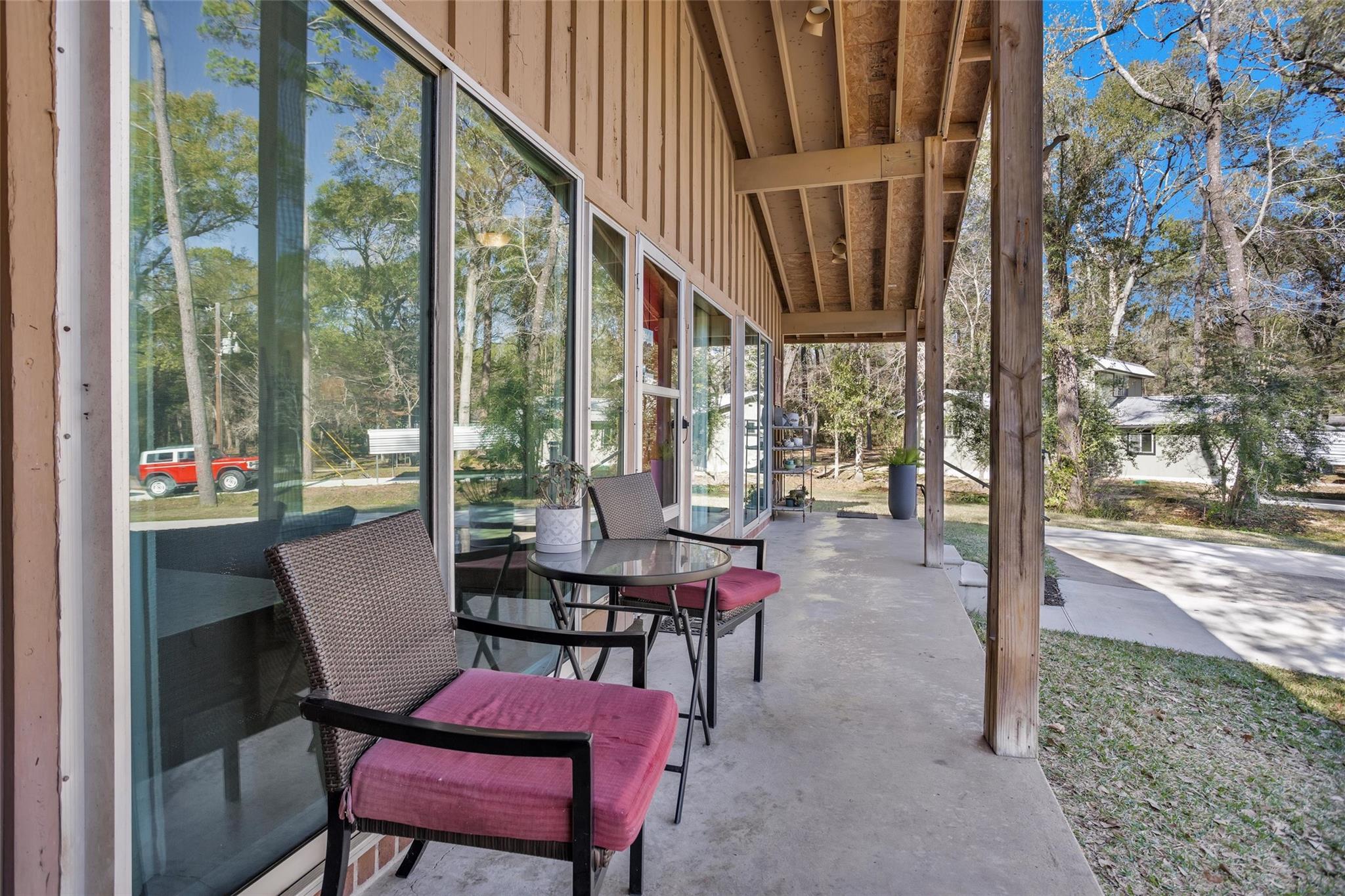 5721 Cessna Drive