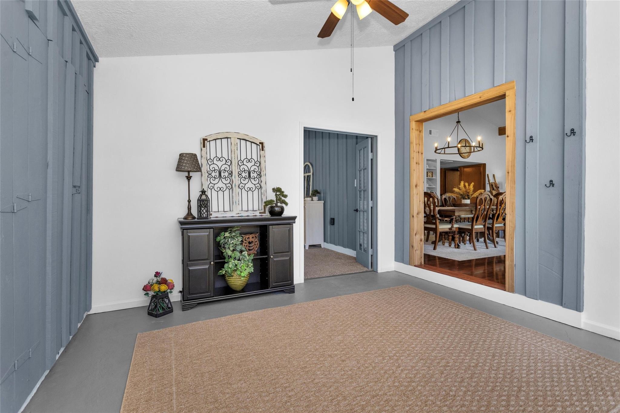 5721 Cessna Drive