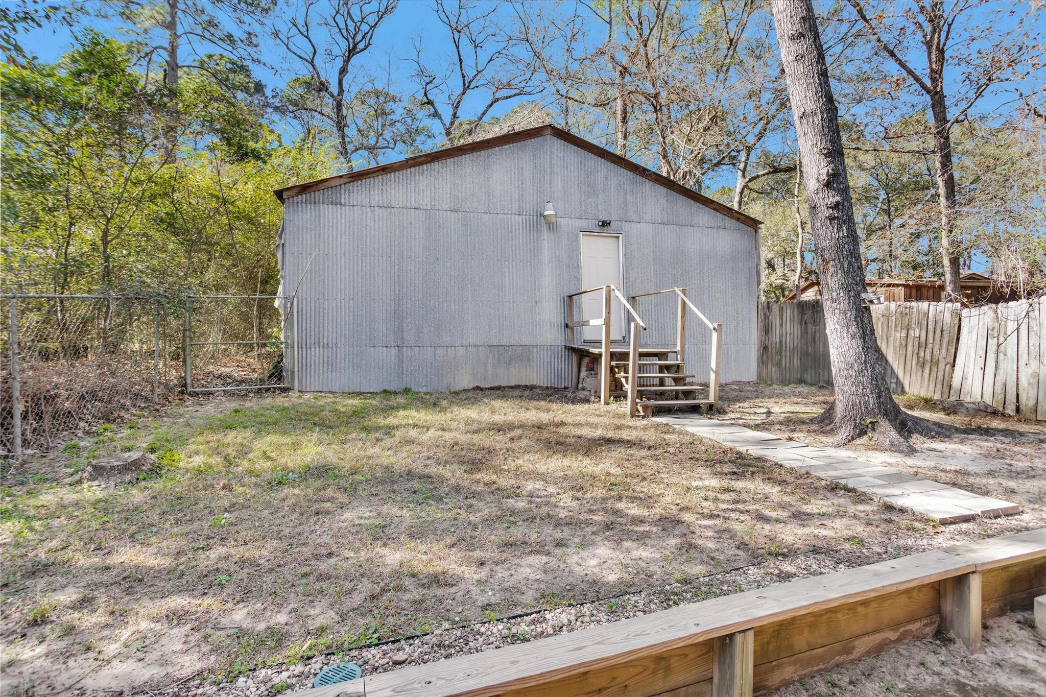 5721 Cessna Drive