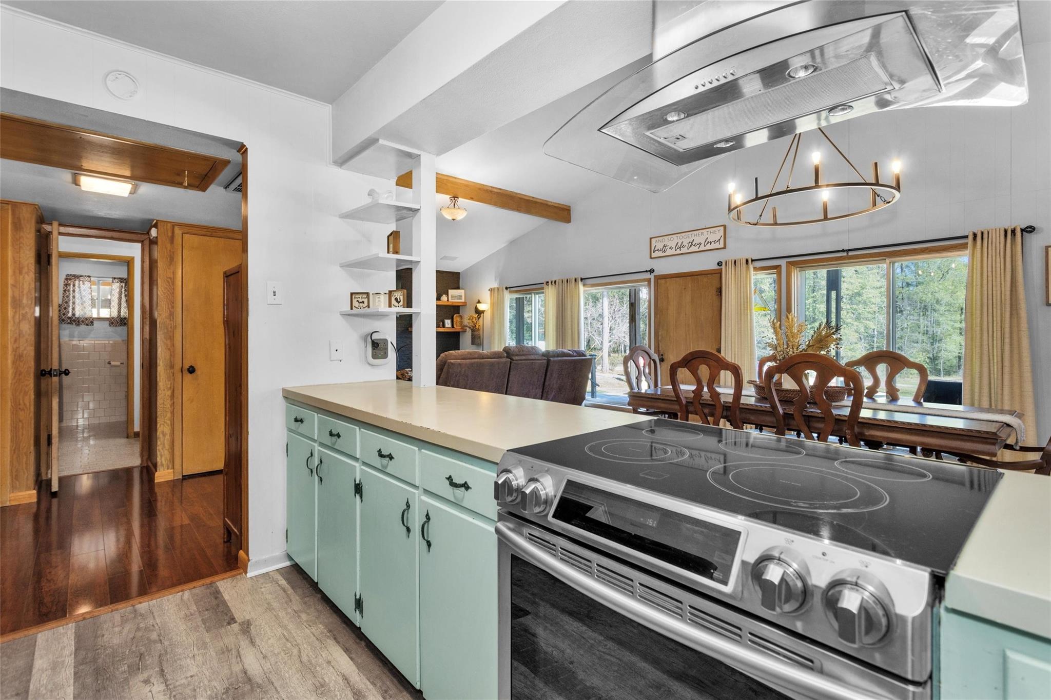 5721 Cessna Drive
