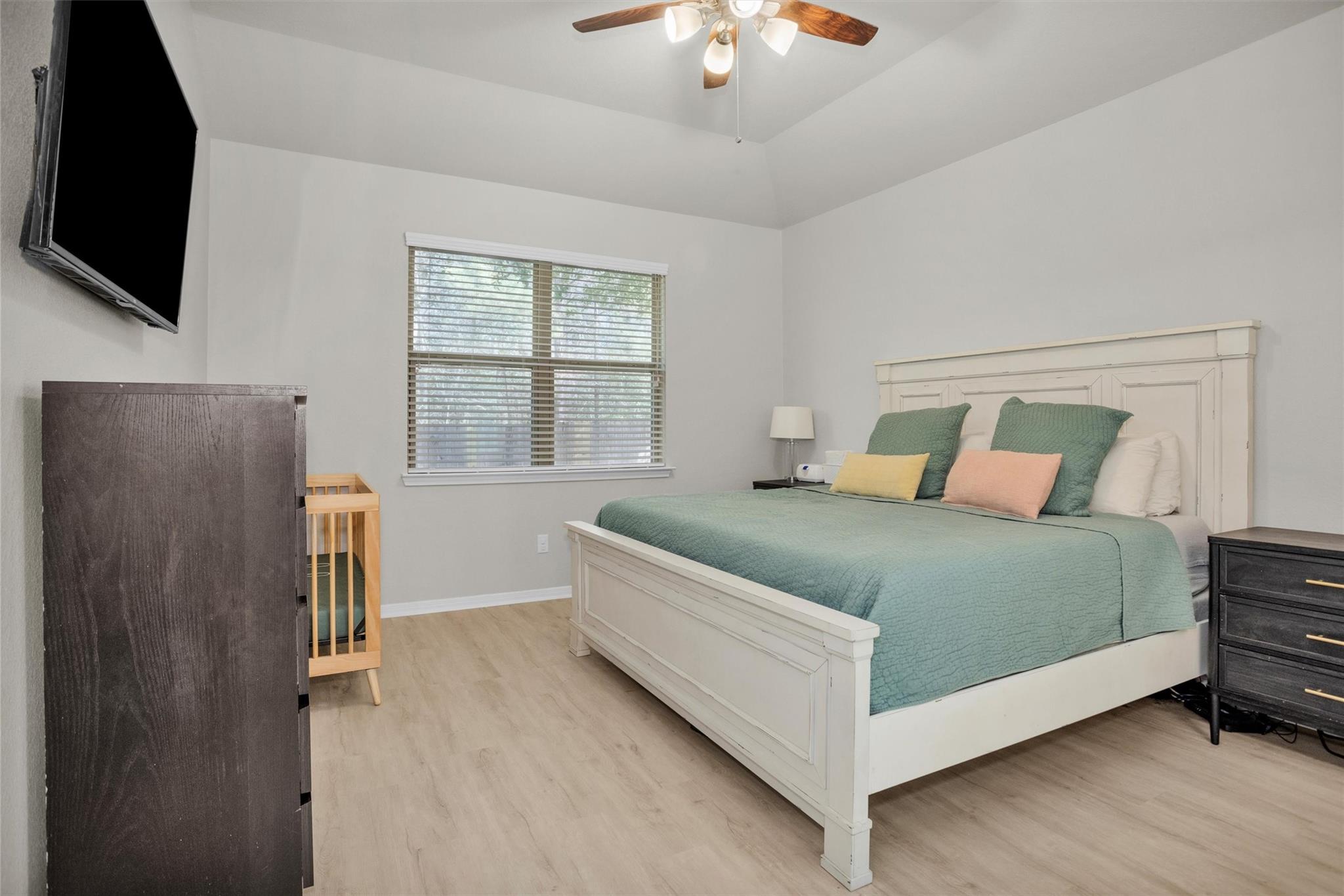 9587 E Woodmark