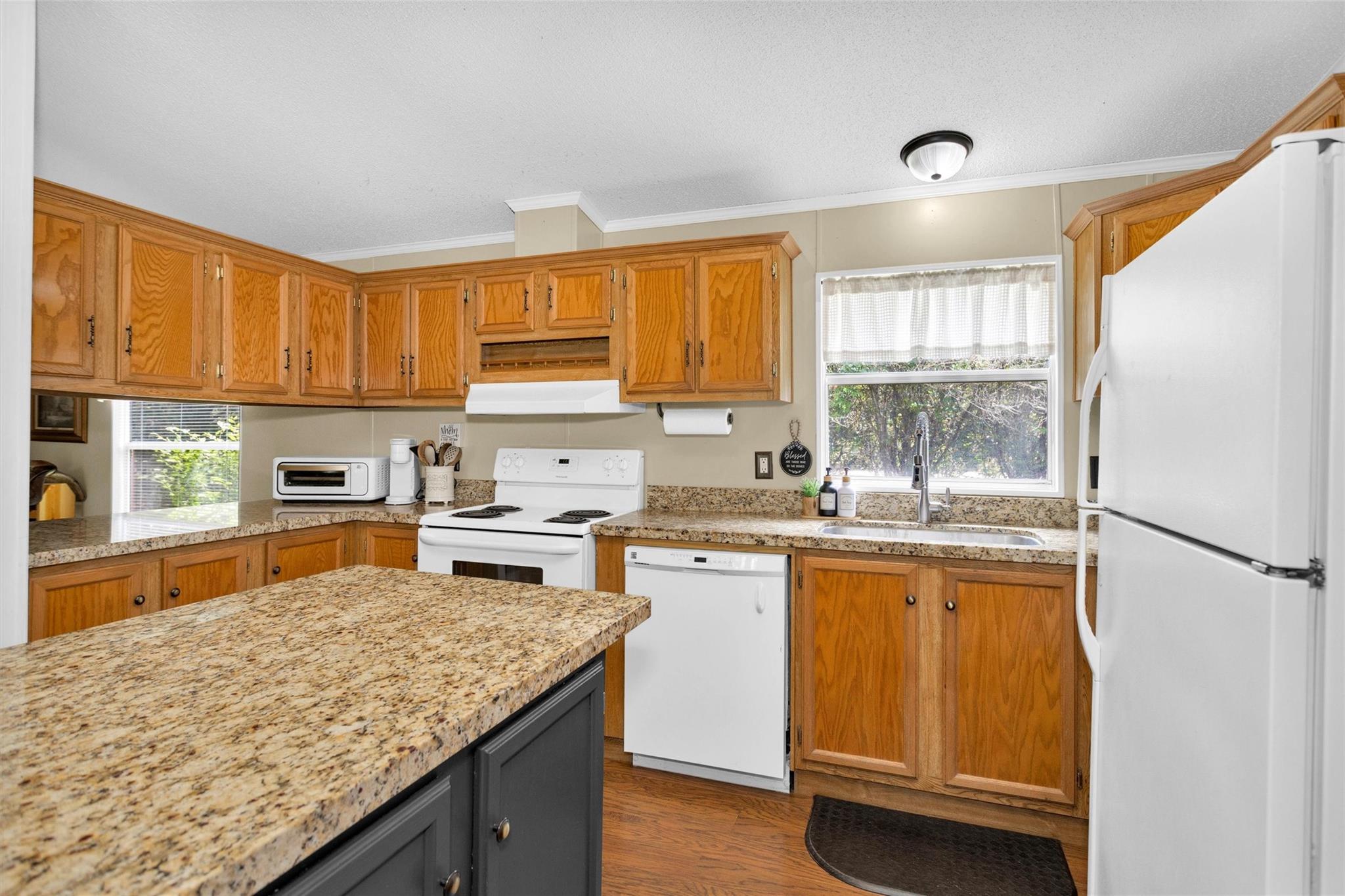 28136 Old Highway 105 W