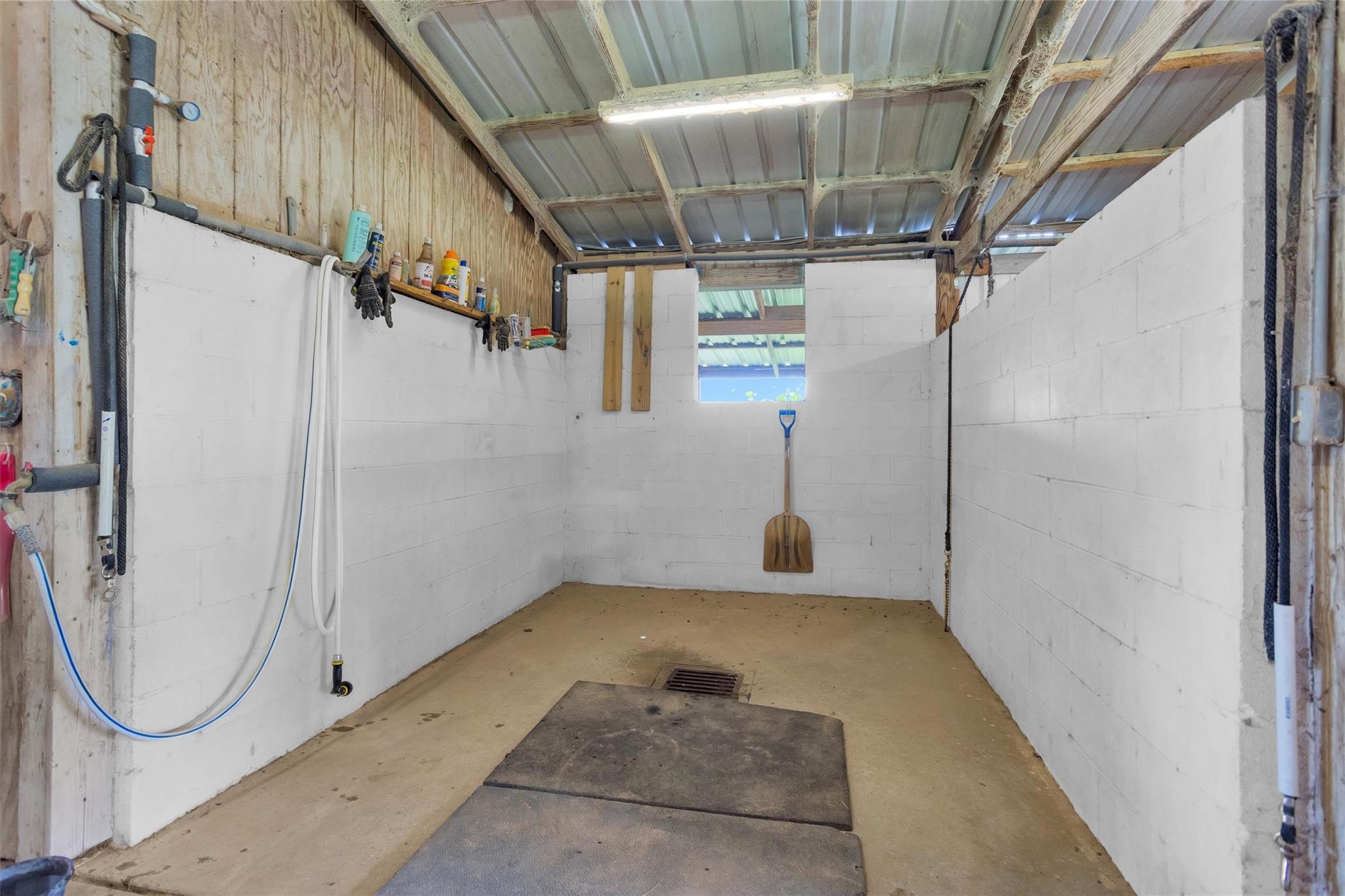 28136 Old Highway 105 W