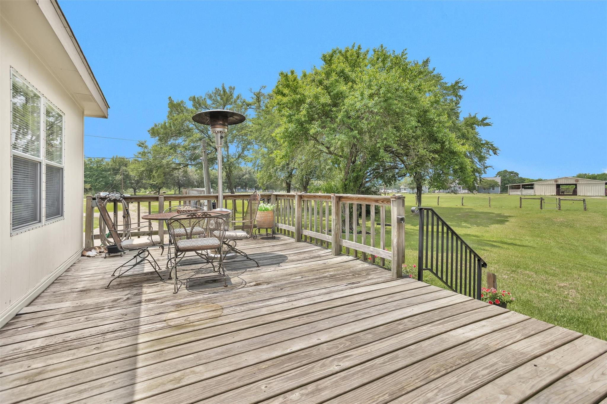 28136 Old Highway 105 W