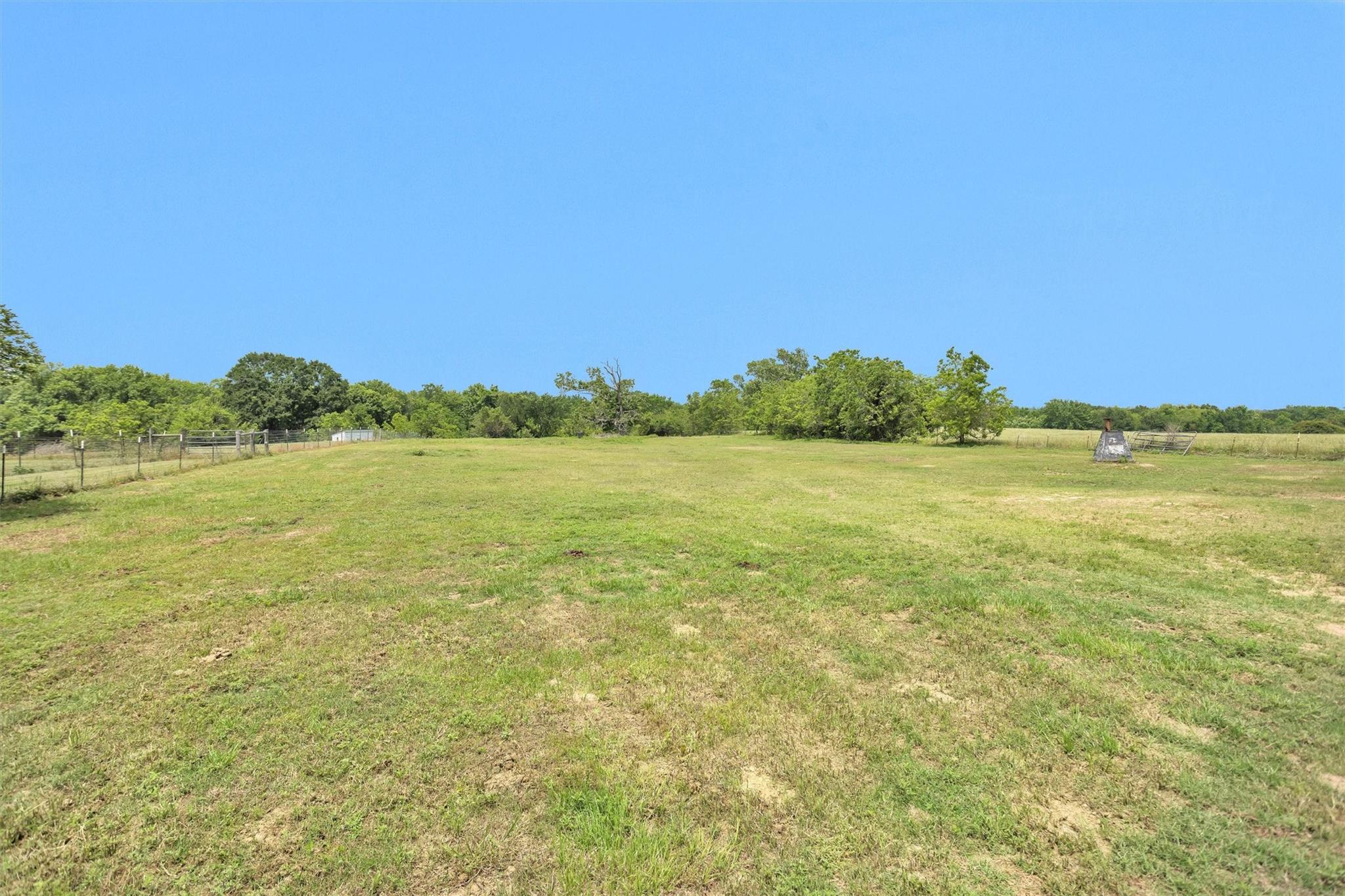 28136 Old Highway 105 W