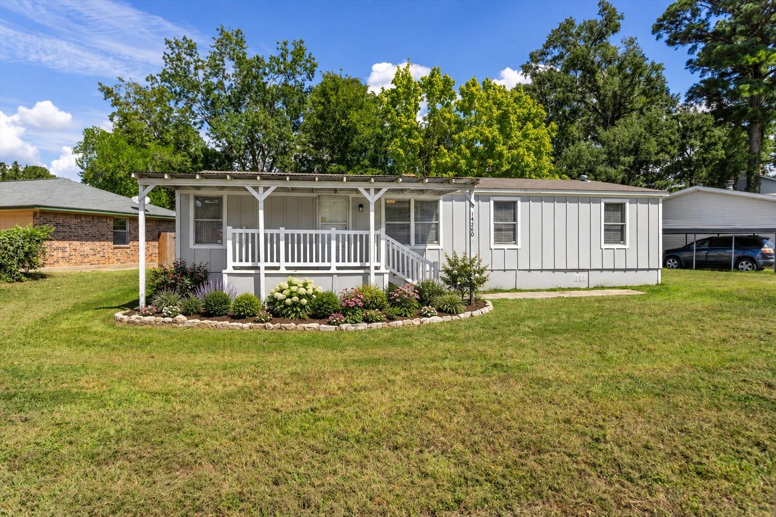 14260 Shadow Bay Drive