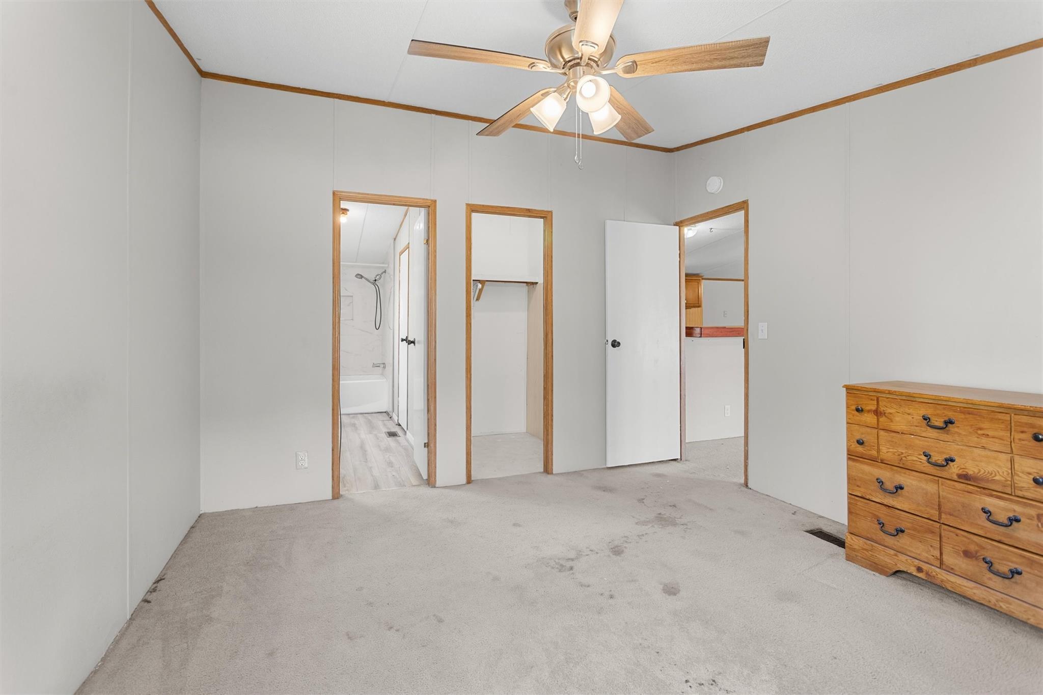 14260 Shadow Bay Drive