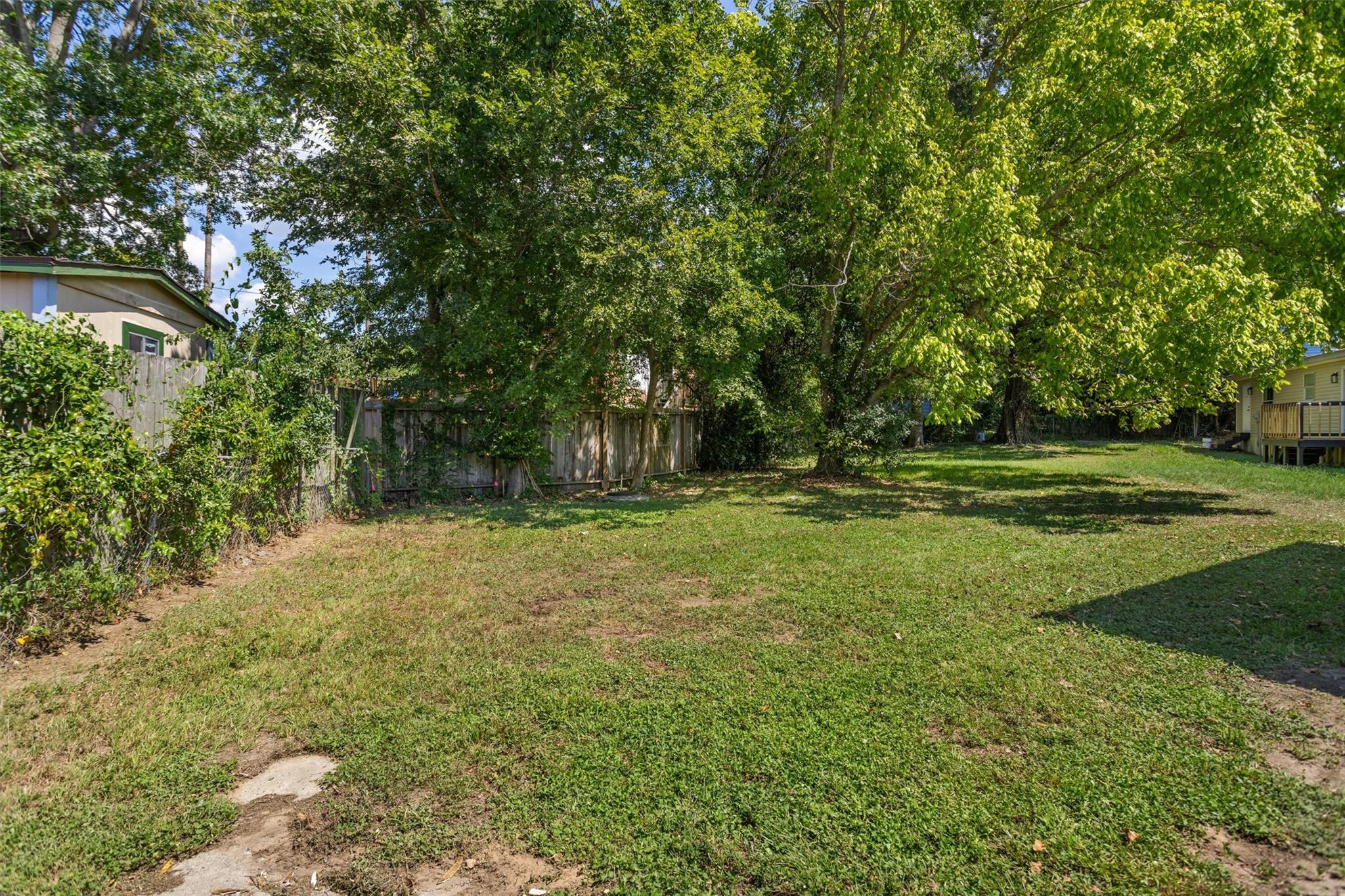 14260 Shadow Bay Drive