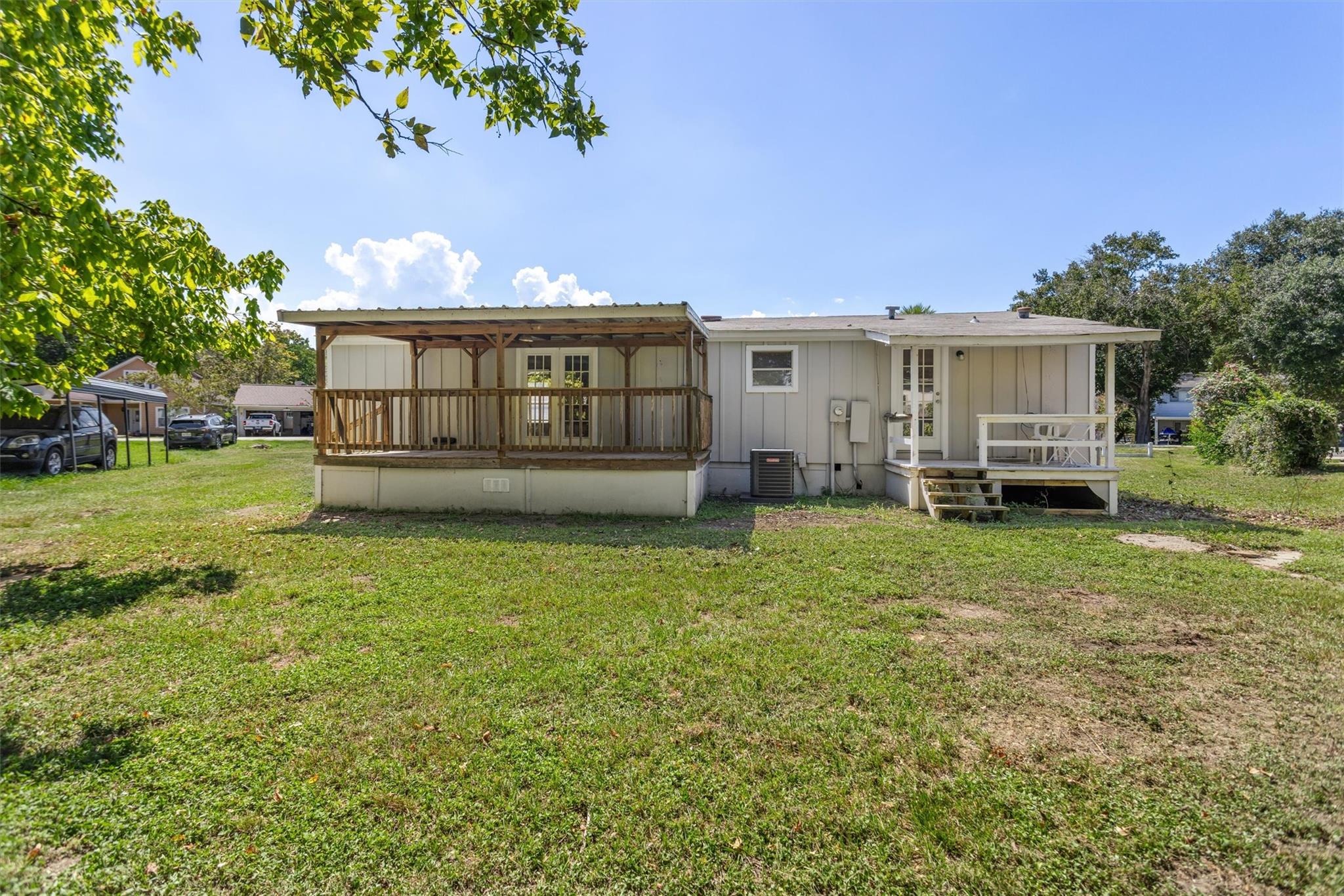 14260 Shadow Bay Drive