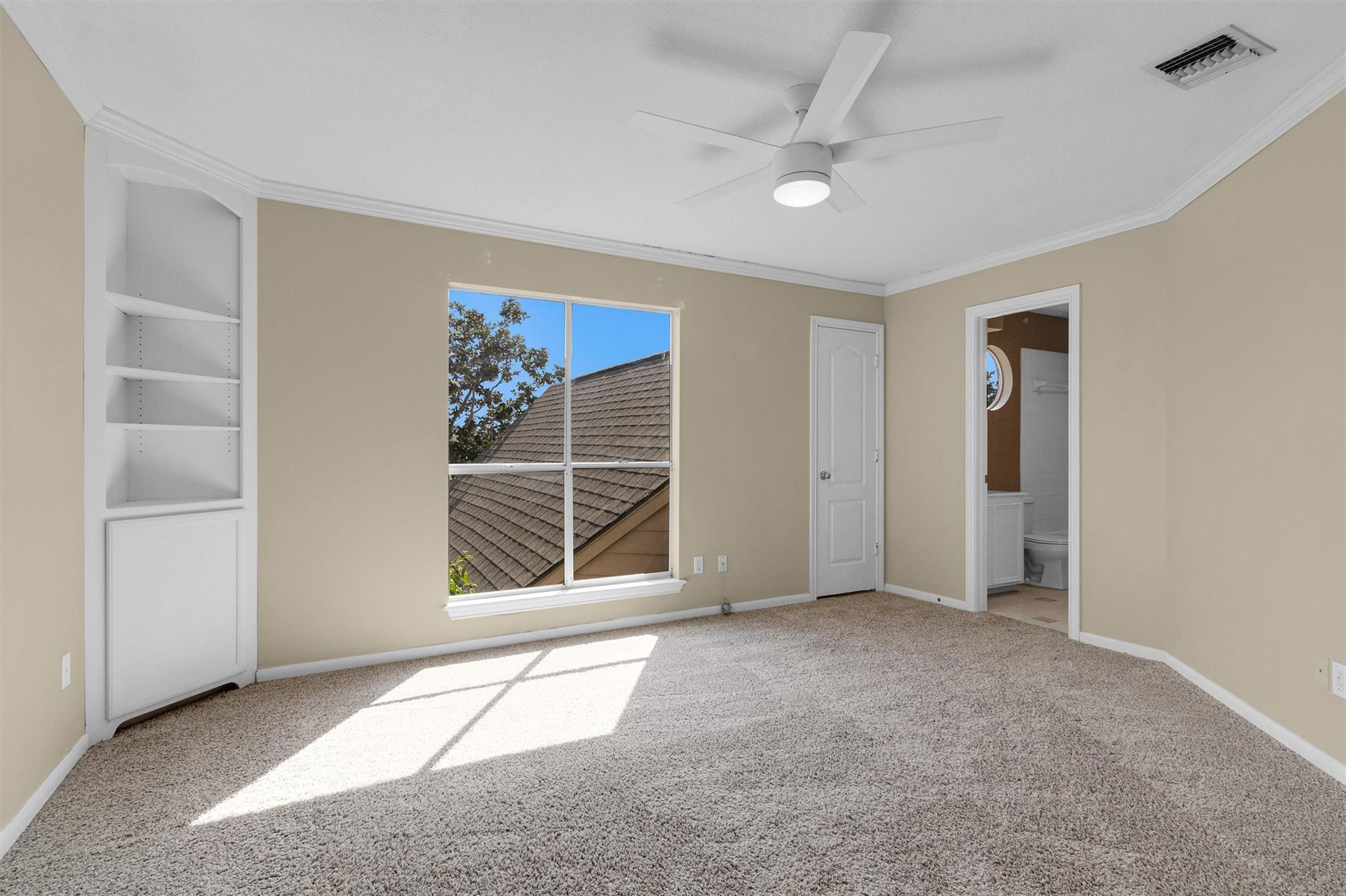 1130 Lake View Drive