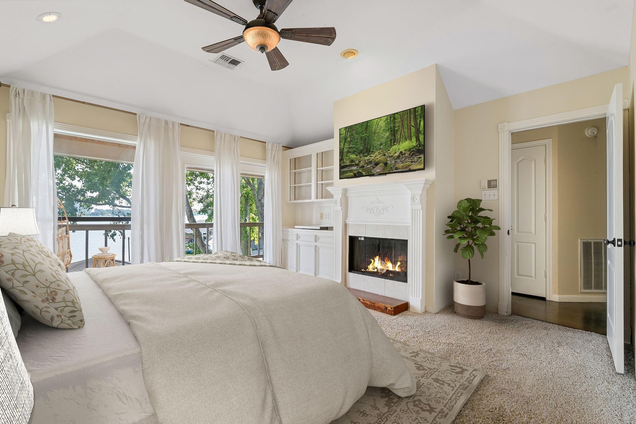 1130 Lake View Drive