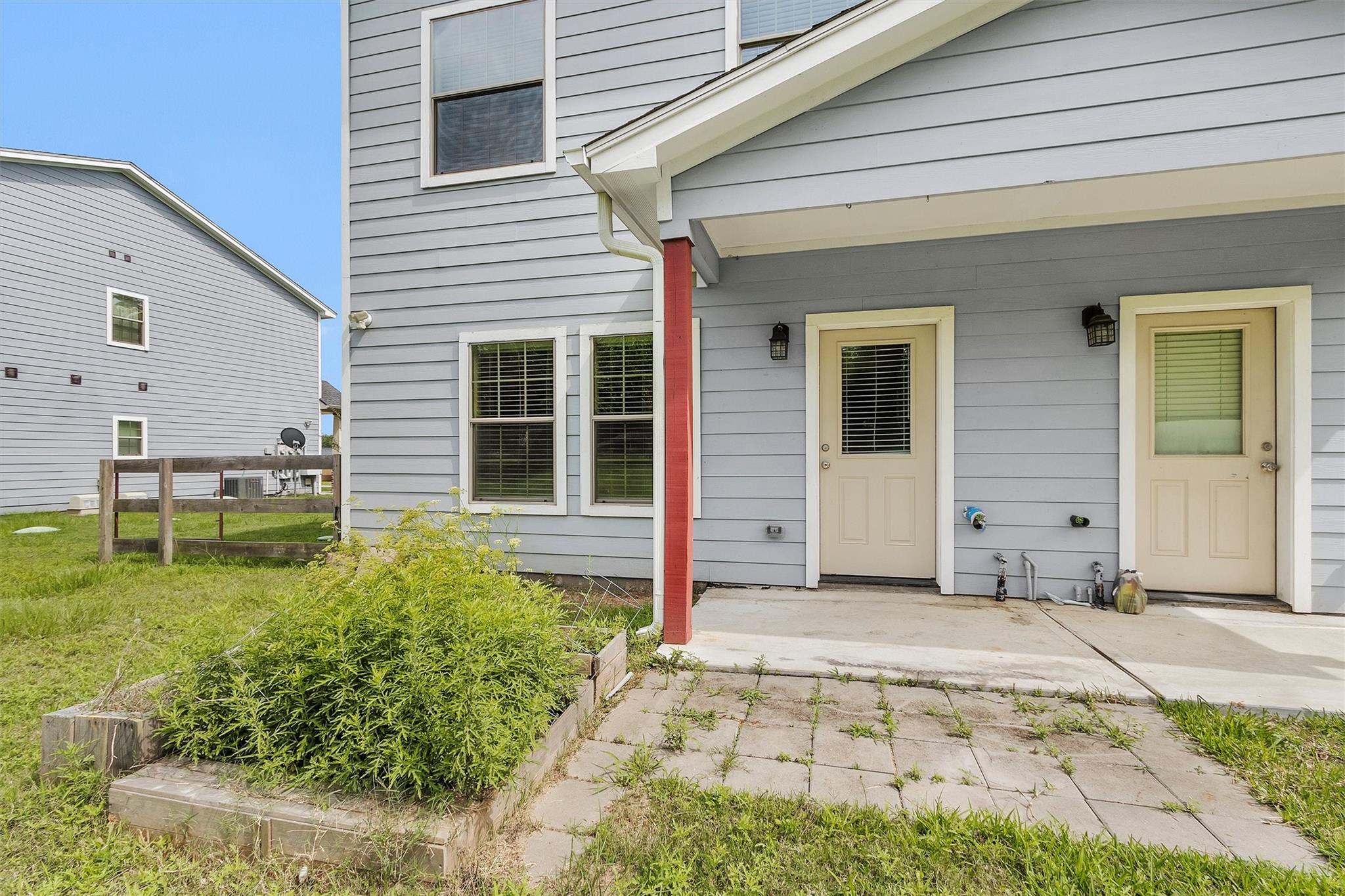 26152 Avenue E # A