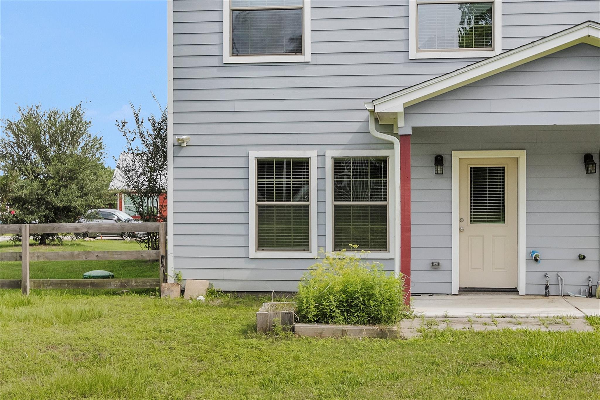 26152 Avenue E # A