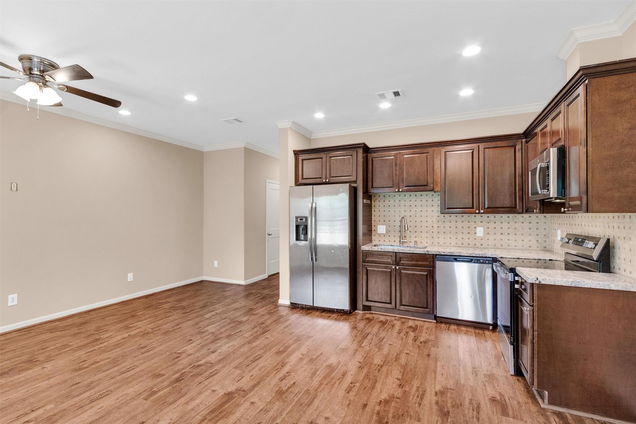 26152 Avenue E # A