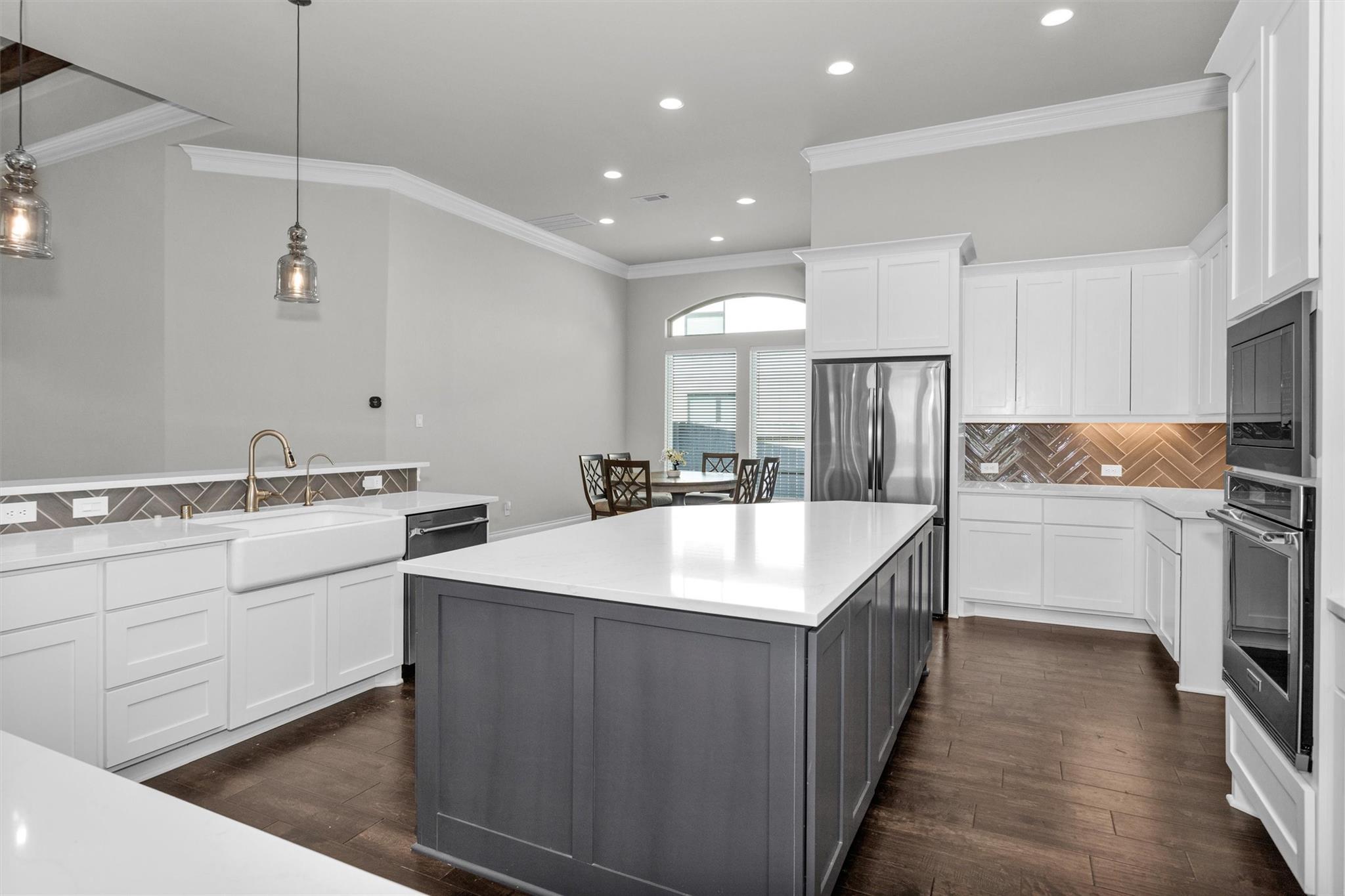 15812 Marigold Morning Street