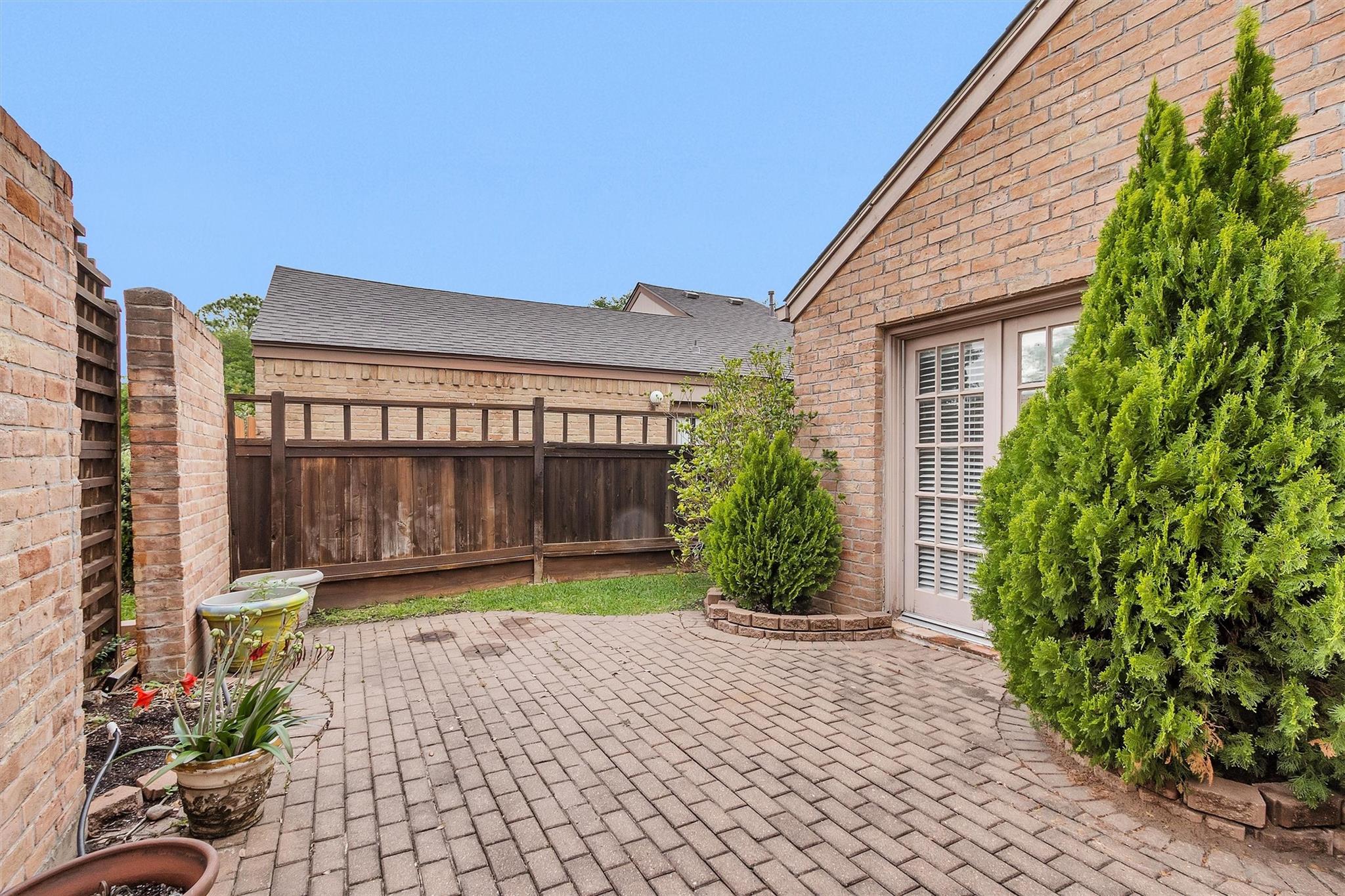 11634 Southlake Drive
