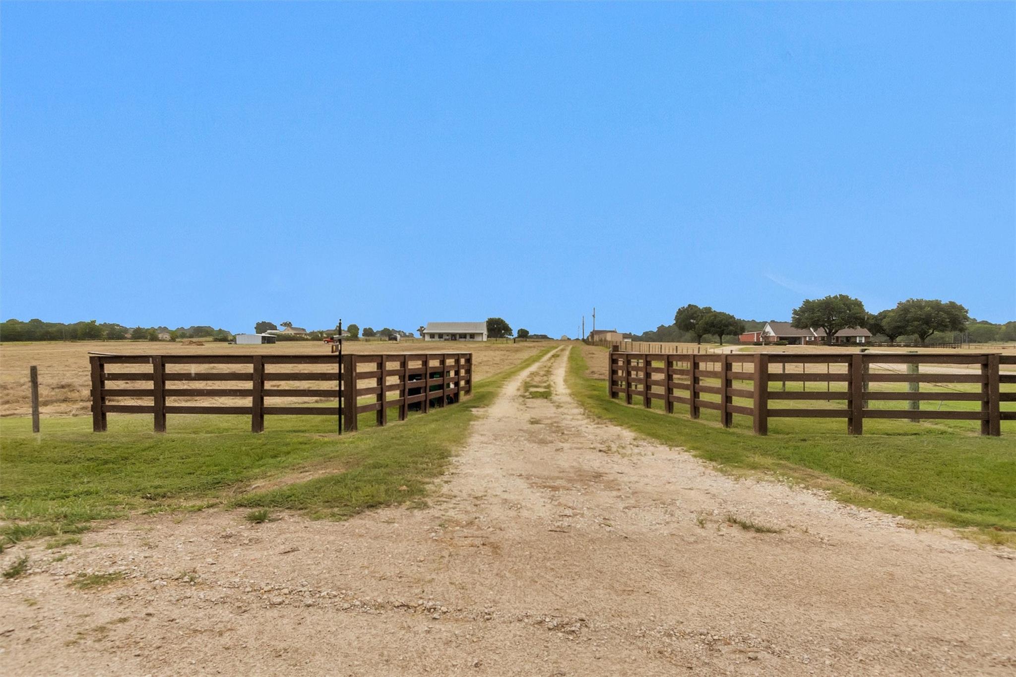 7581 County Road 333