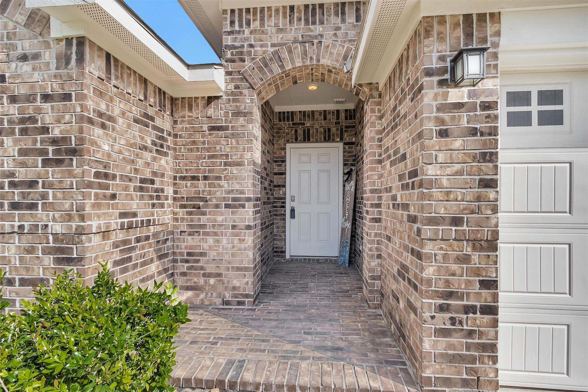 11586 Gingerland Drive