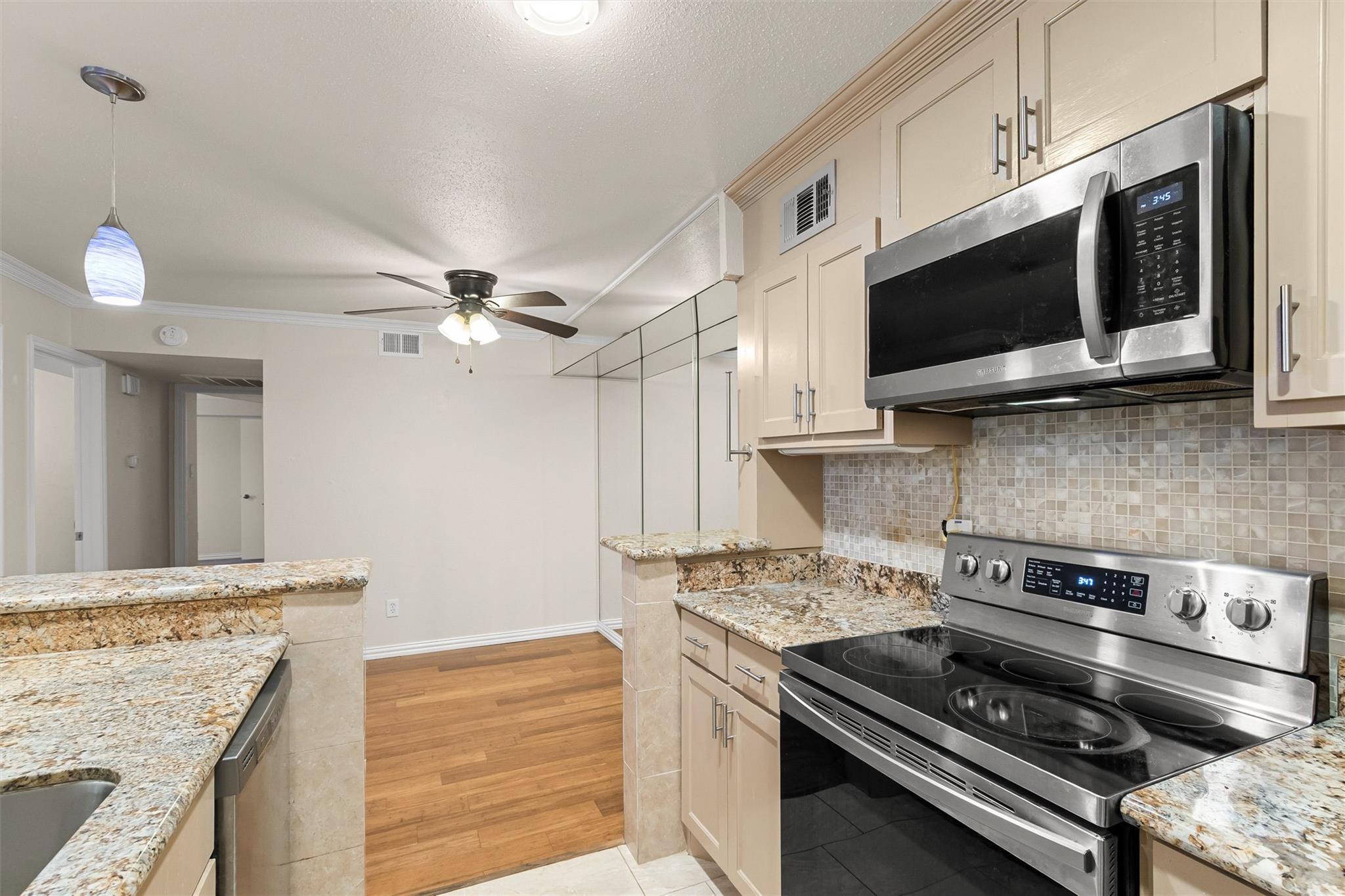 4635 Wild Indigo Street # 512