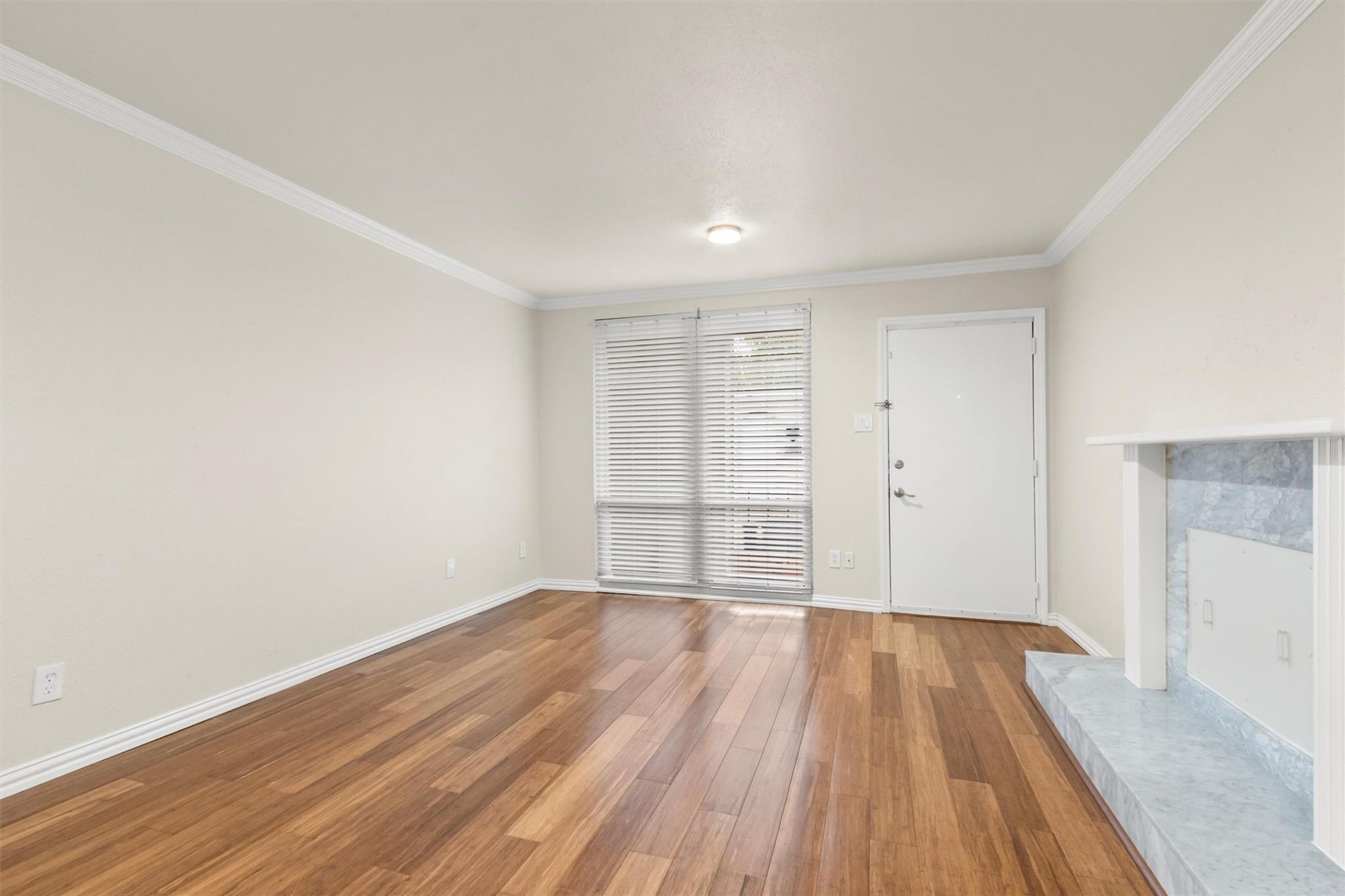 4635 Wild Indigo Street # 512