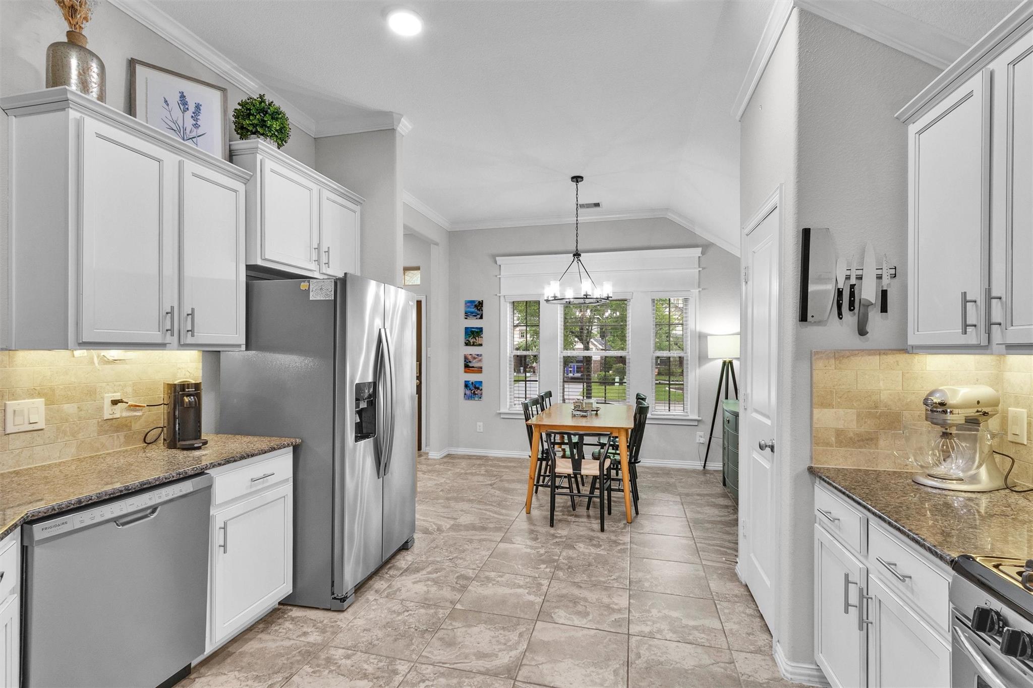 2116 Moss Creek Lane