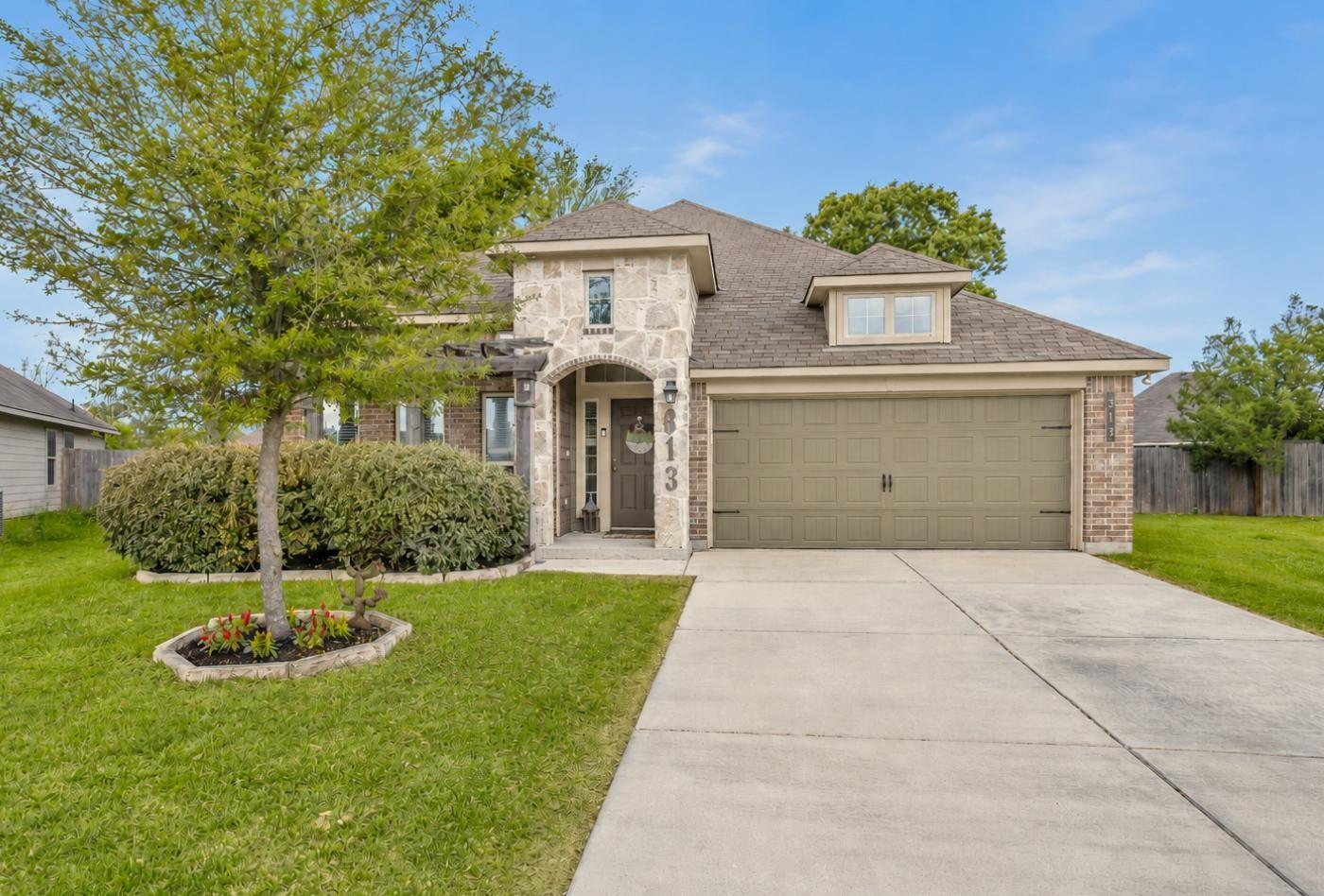313 Brocks Court