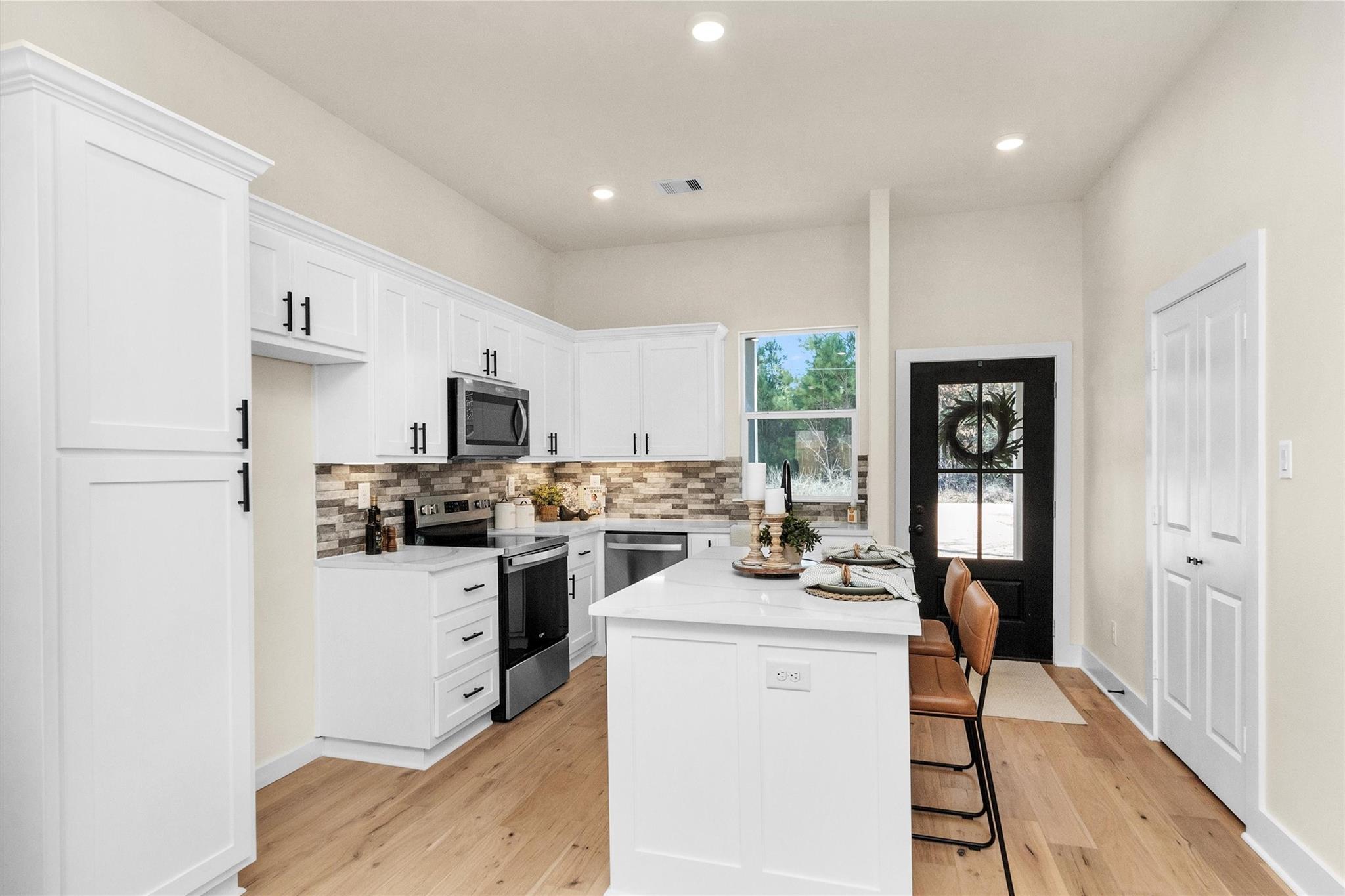 TBD 104 Canary Street