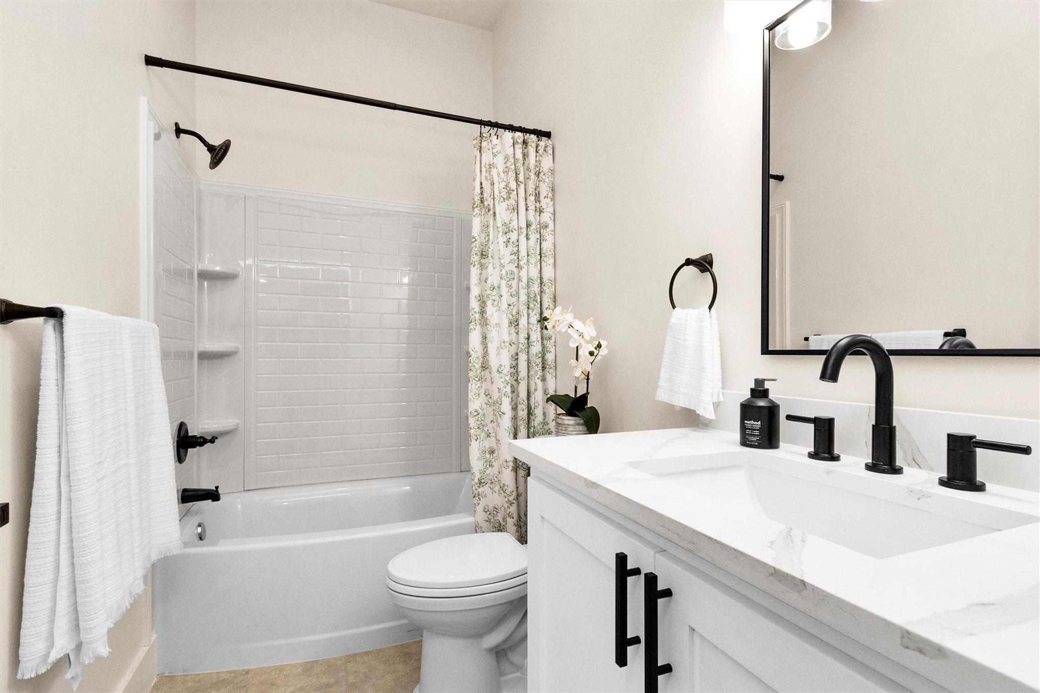 TBD 104 Canary Street