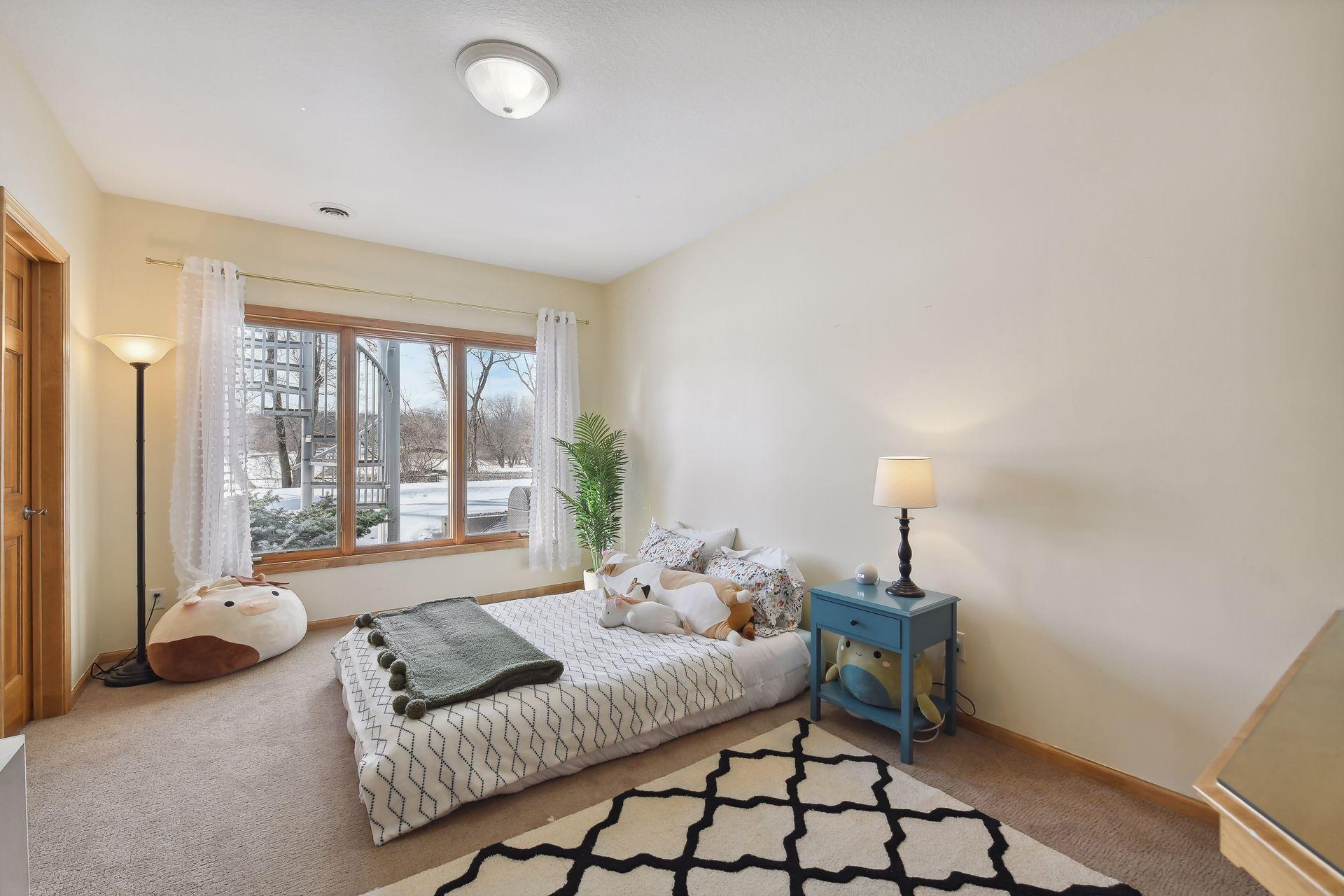 4550 Dunibar Ridge