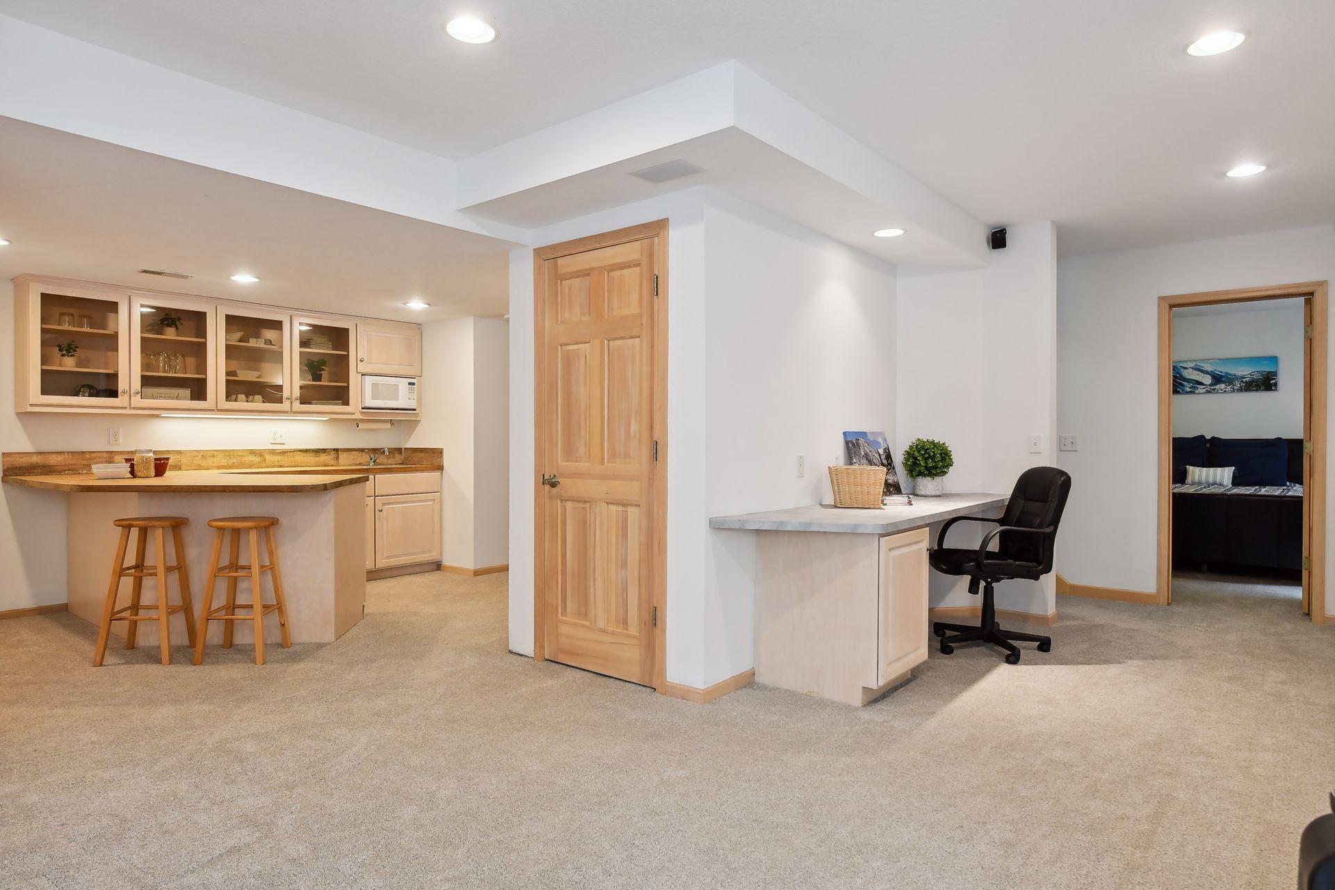 17987 Clear Spring Lane