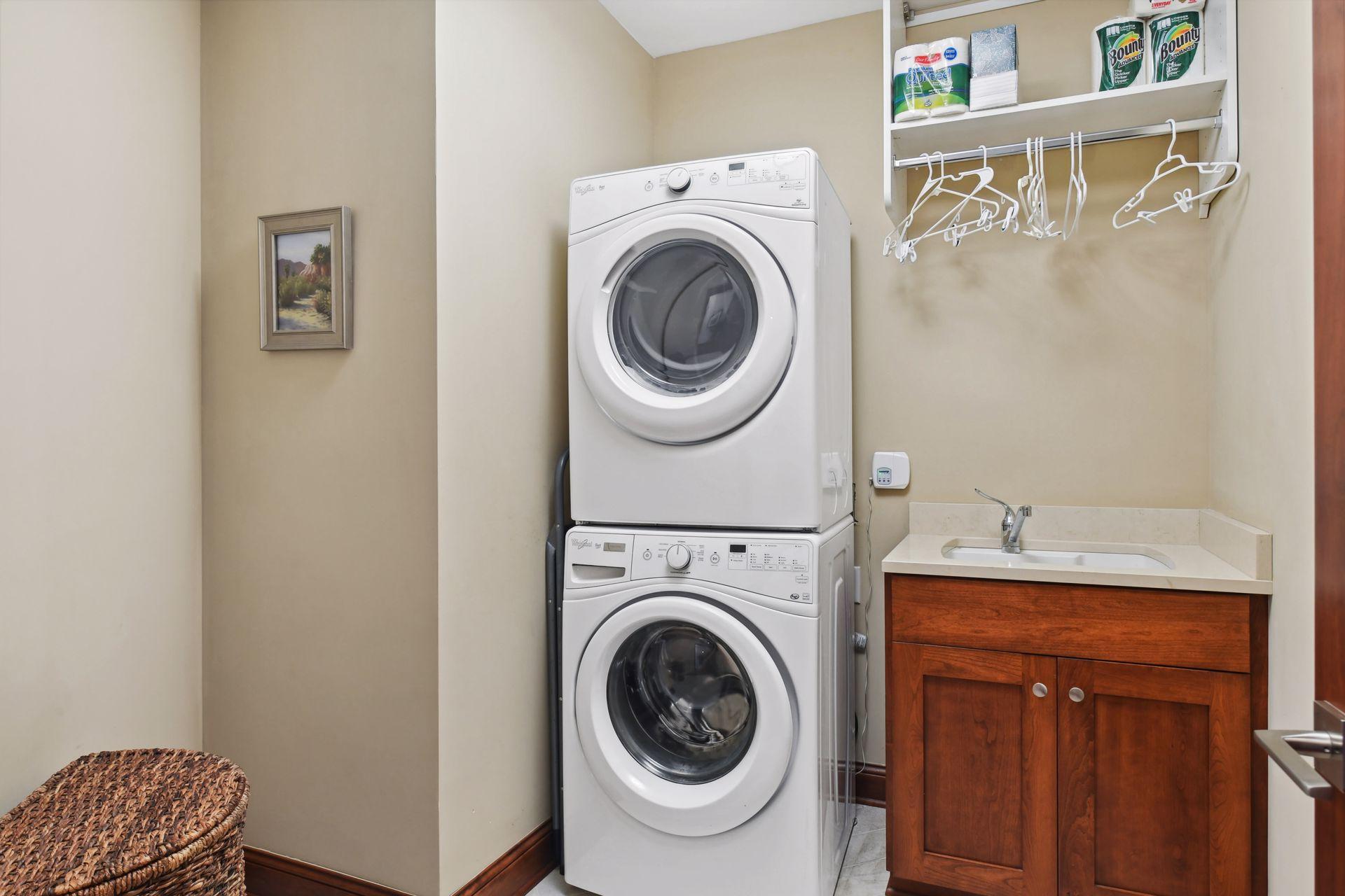 875 Lake Street N Unit: 301