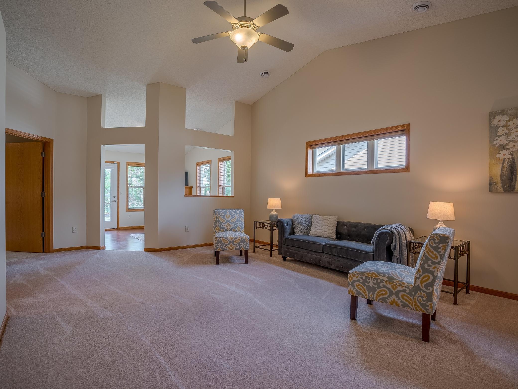7398 Kahler Circle NE