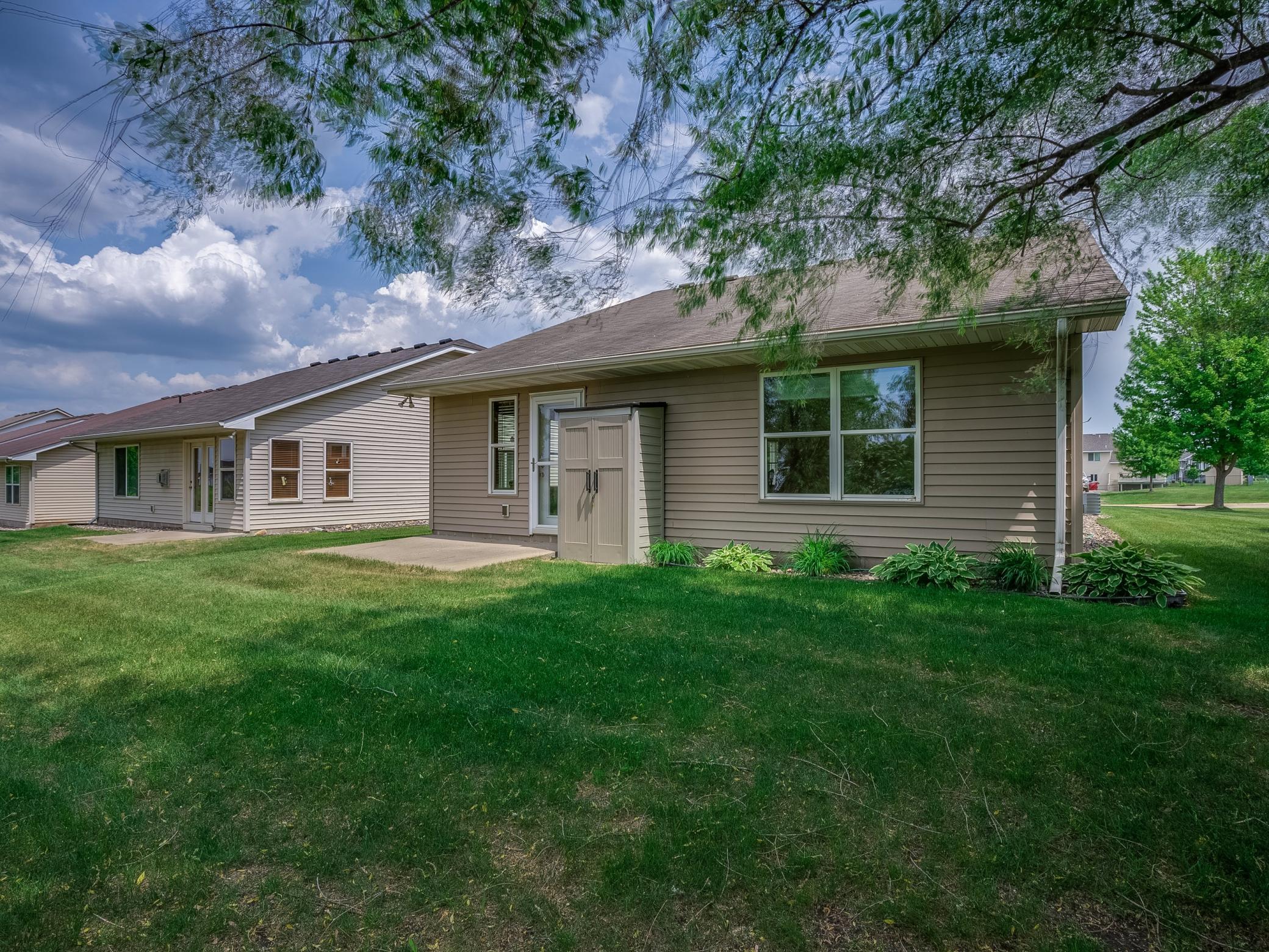 7398 Kahler Circle NE