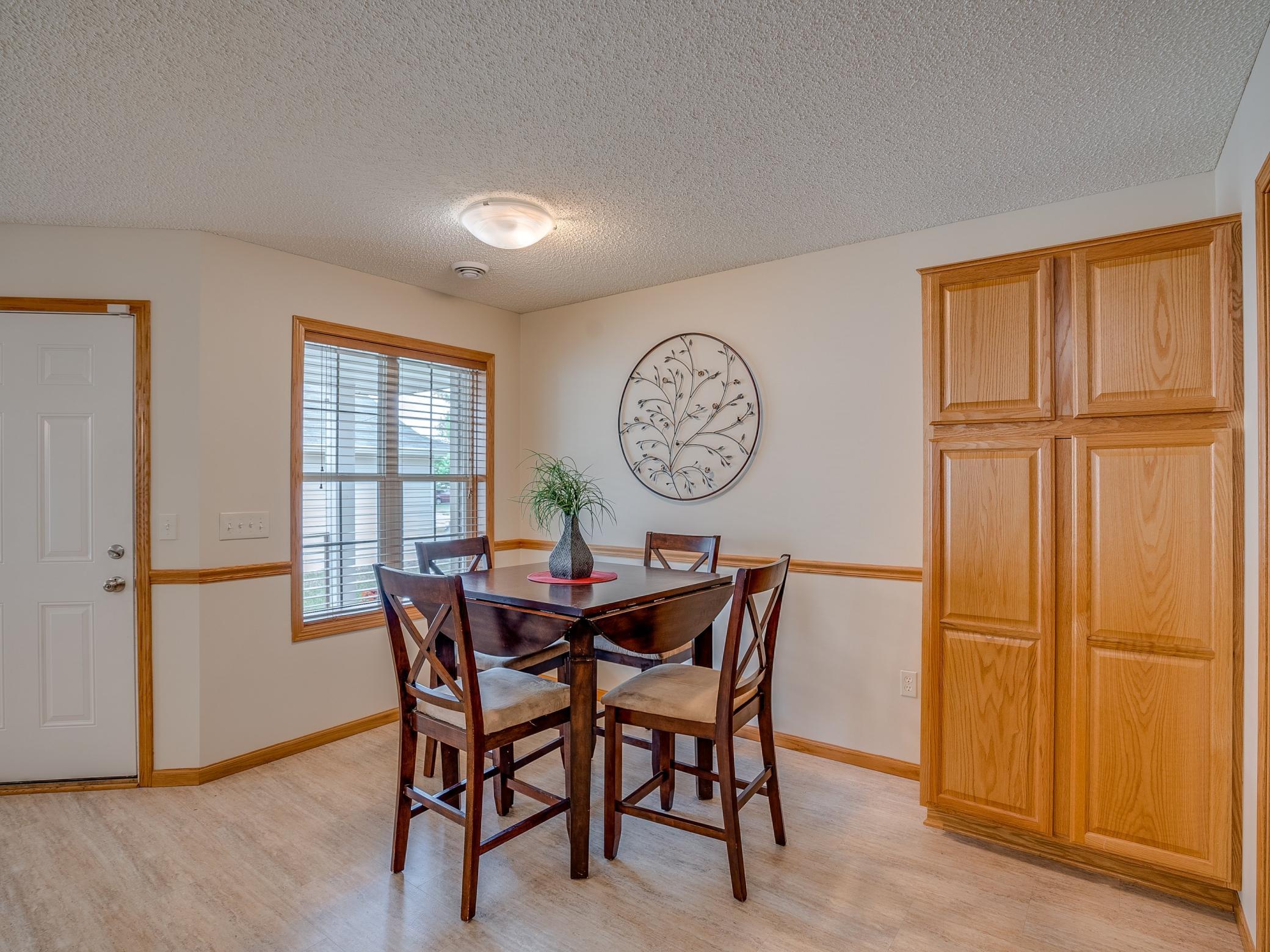 7398 Kahler Circle NE