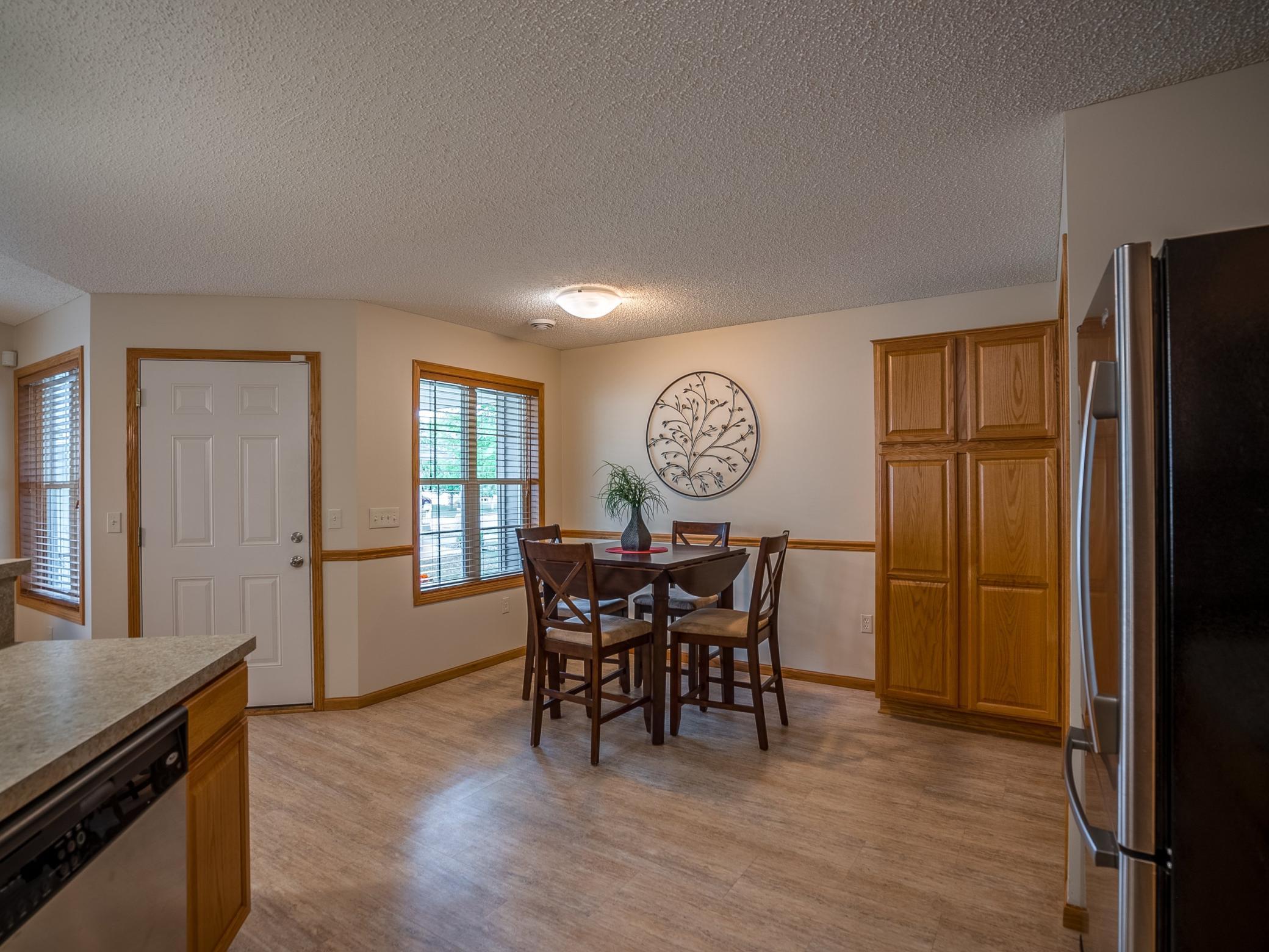 7398 Kahler Circle NE