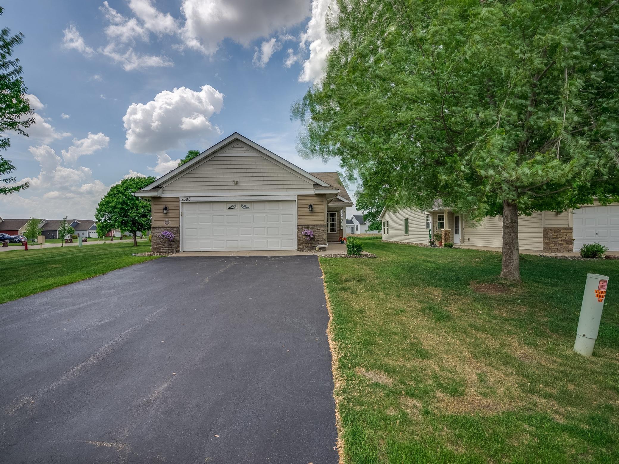 7398 Kahler Circle NE