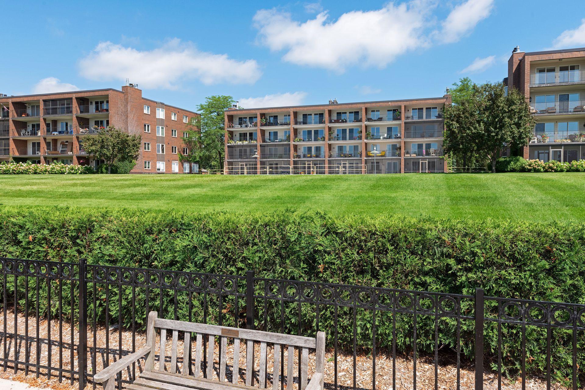 560 Indian Mound Street Unit: 2B
