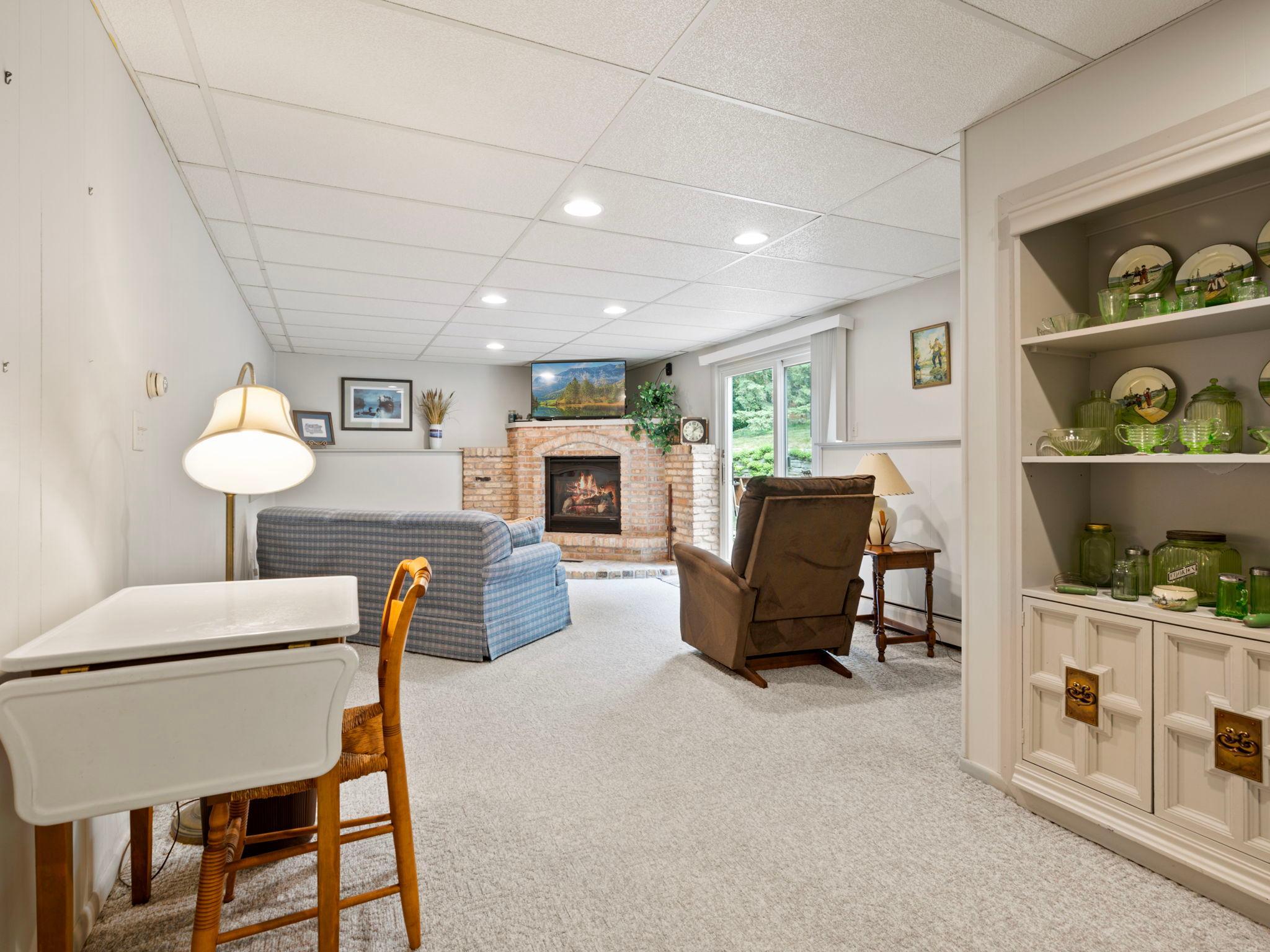 16020 Temple Lane